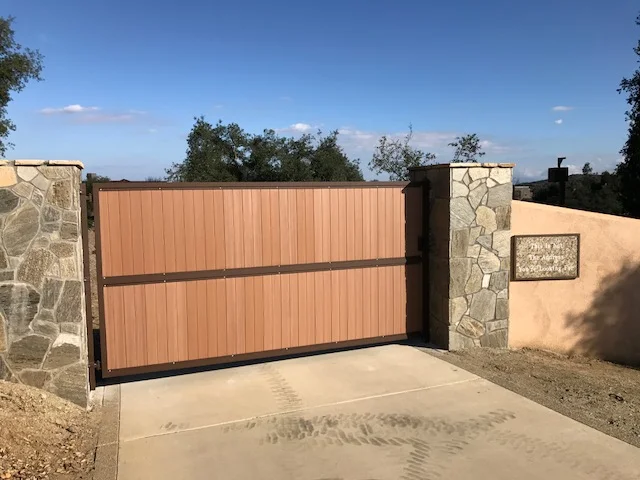 AAV Custom Gates - wood paneling2.JPG