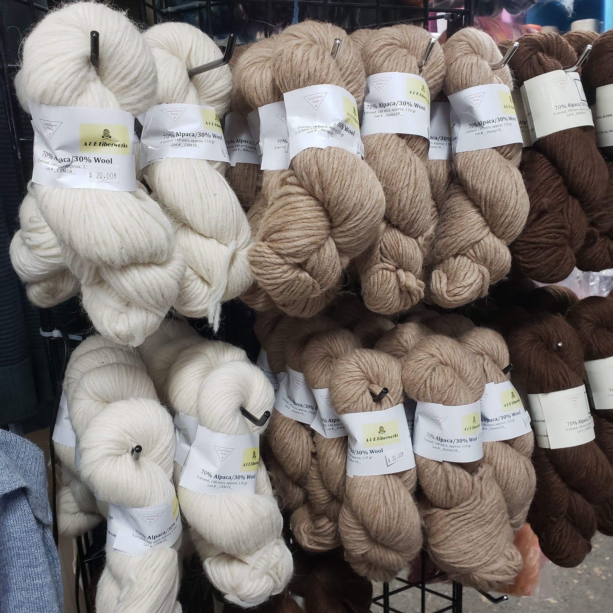 Alpaca Wool Lopi Style yarn.jpeg