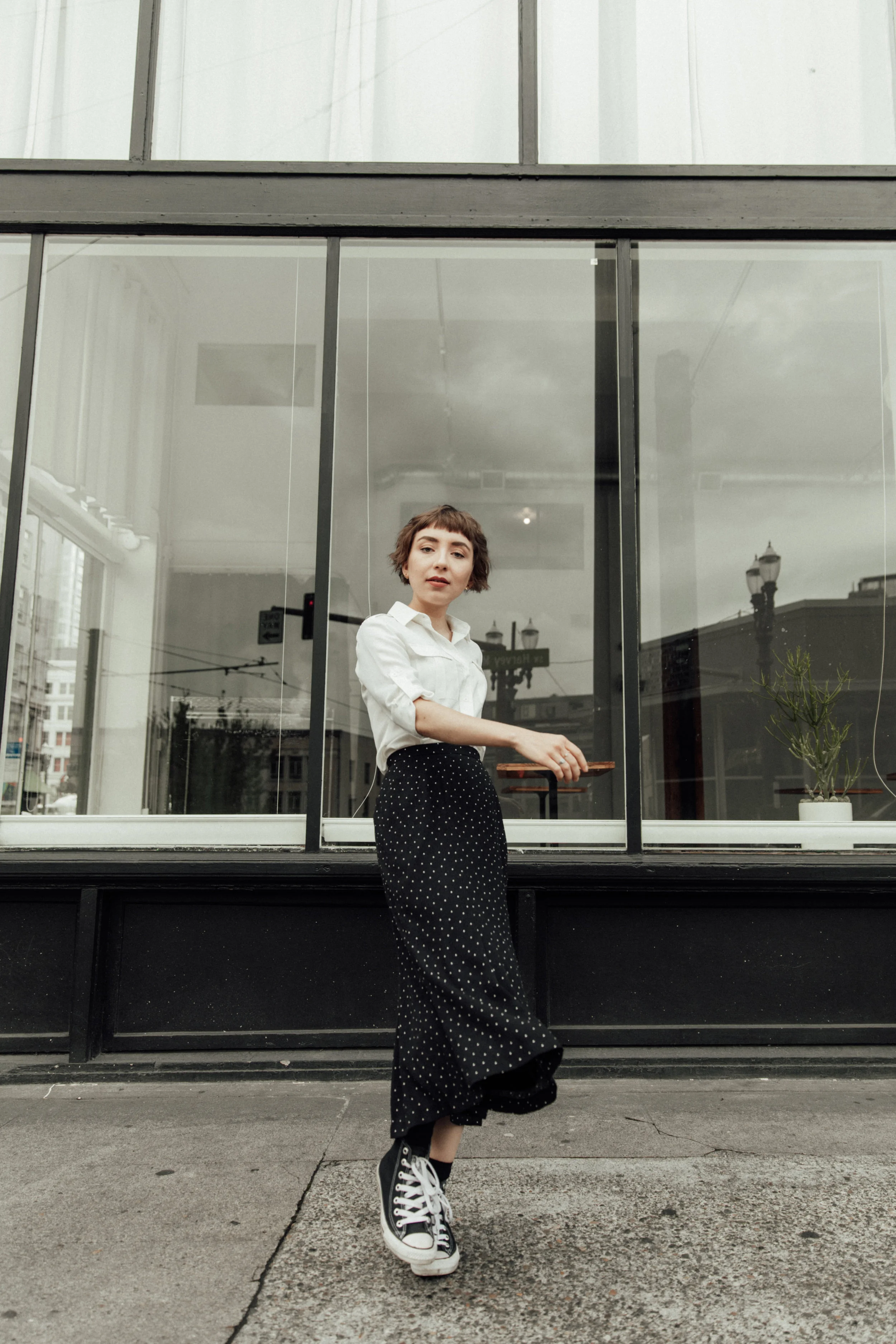 Top: Vintage Banana Republic — Skirt: Vintage — Shoes: Converse
