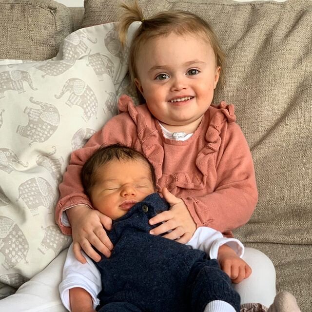 A week ago Nils Oliver Paul, our baby boy, came into the world!💙He is a super chilled and sweet boy, all he wants to do is sleep, eat and cuddle🥰 We are all totally in love with him and Tilda is the most caring and proud big sister - it&rsquo;s won