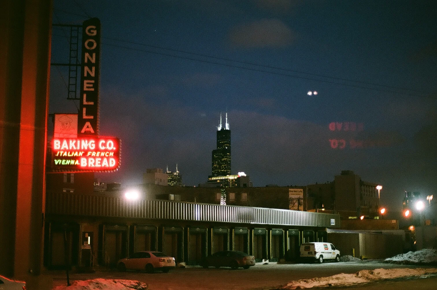 70410020.jpg
