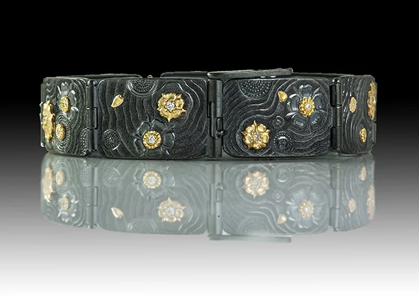 Giulietti.Sakura Panel Bracelet.WEB-1.jpg