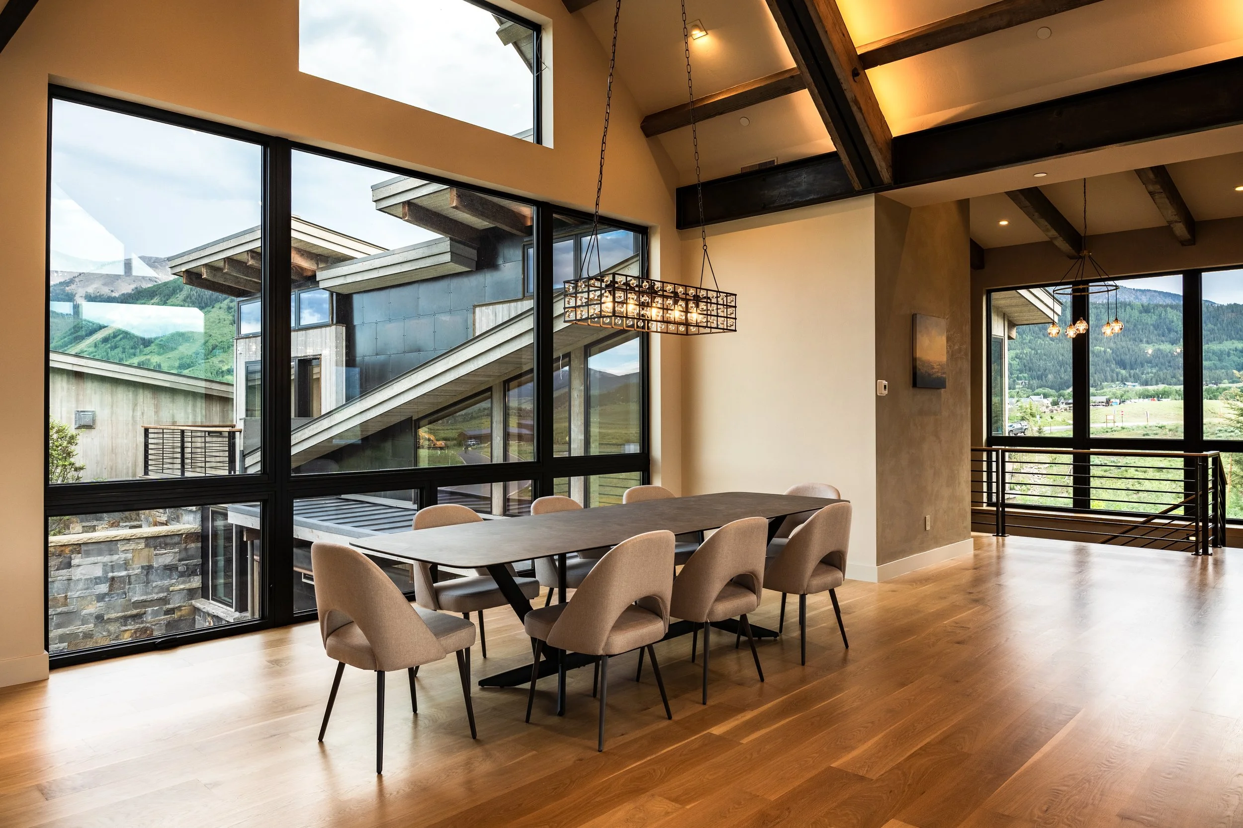 101 Pramid Summer Content-4.jpg