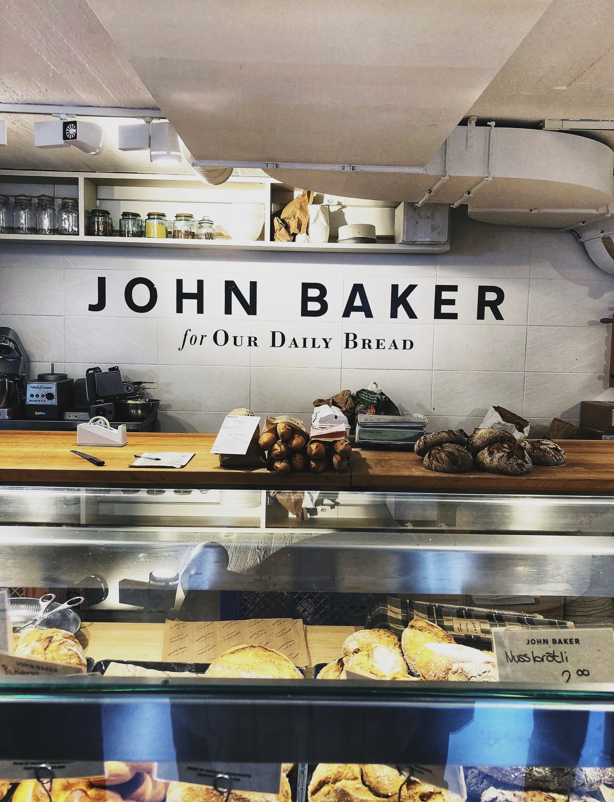 Upon walking into John Baker , I immediately wanted all the breads!!! Hello carb-city. We grabbed a few smaller baked goods to save as snacks for our travels. They also make some amazing in house drinks and I grabbed a refreshing lemonade to quench my thirst on yet another hot hot day.