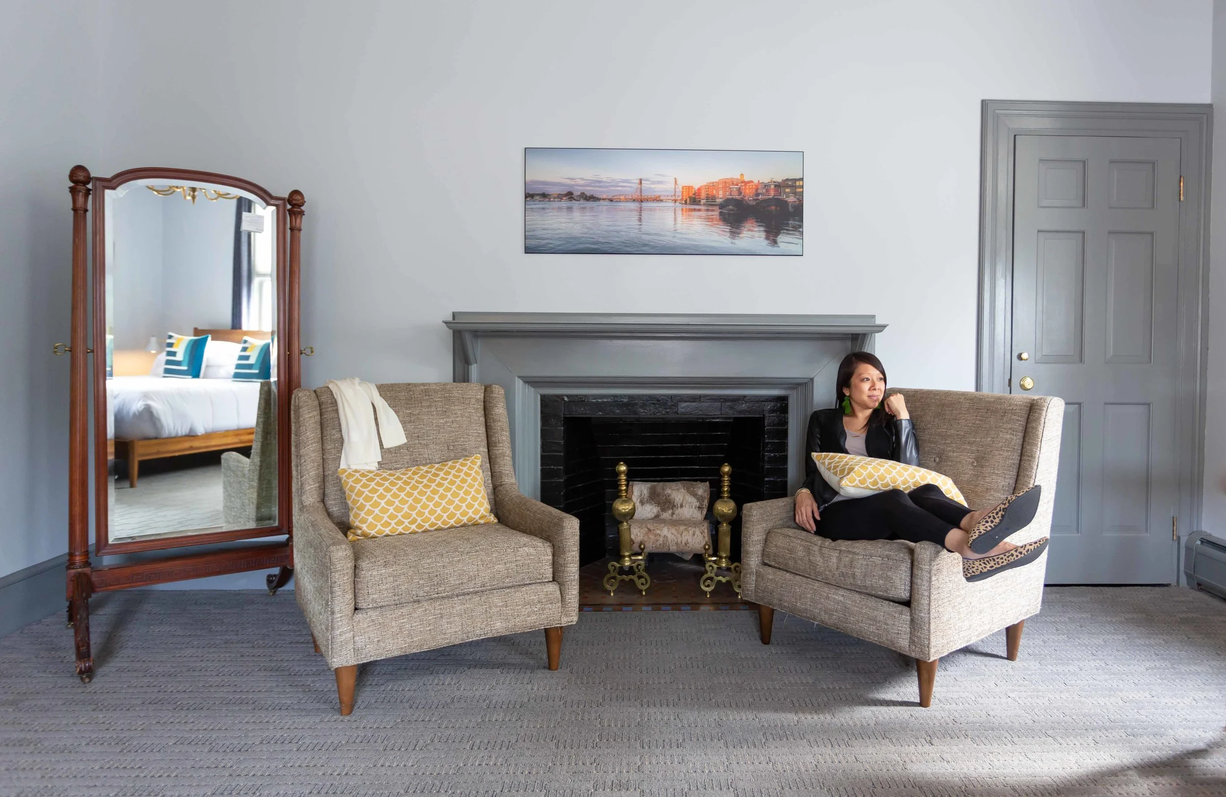 There’s even a little seating area right by the fireplace. Not sure if the fireplace worked but it was so nice out that even if it did work, we wouldn’t have needed it! A cozy little spot to kick up my feet.