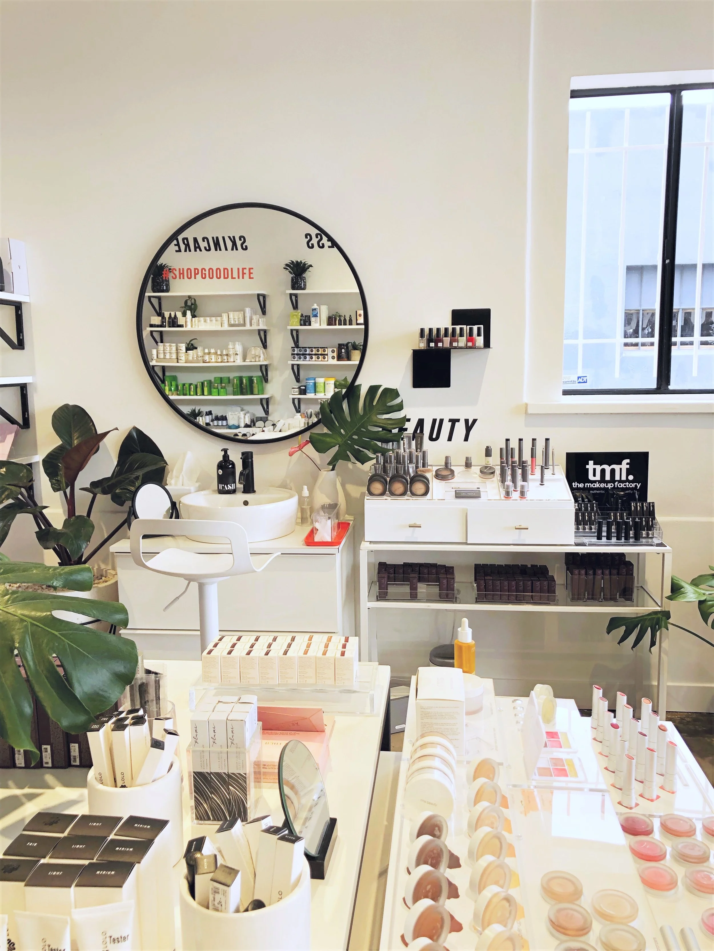 As I captioned in the picture that kicked off this post, I stopped by Shop Good , a clean beauty store. The ladies who worked there was super nice and helpful. I didn’t need to restock on anything in particular but did leave with that cute pink sweatshirt!