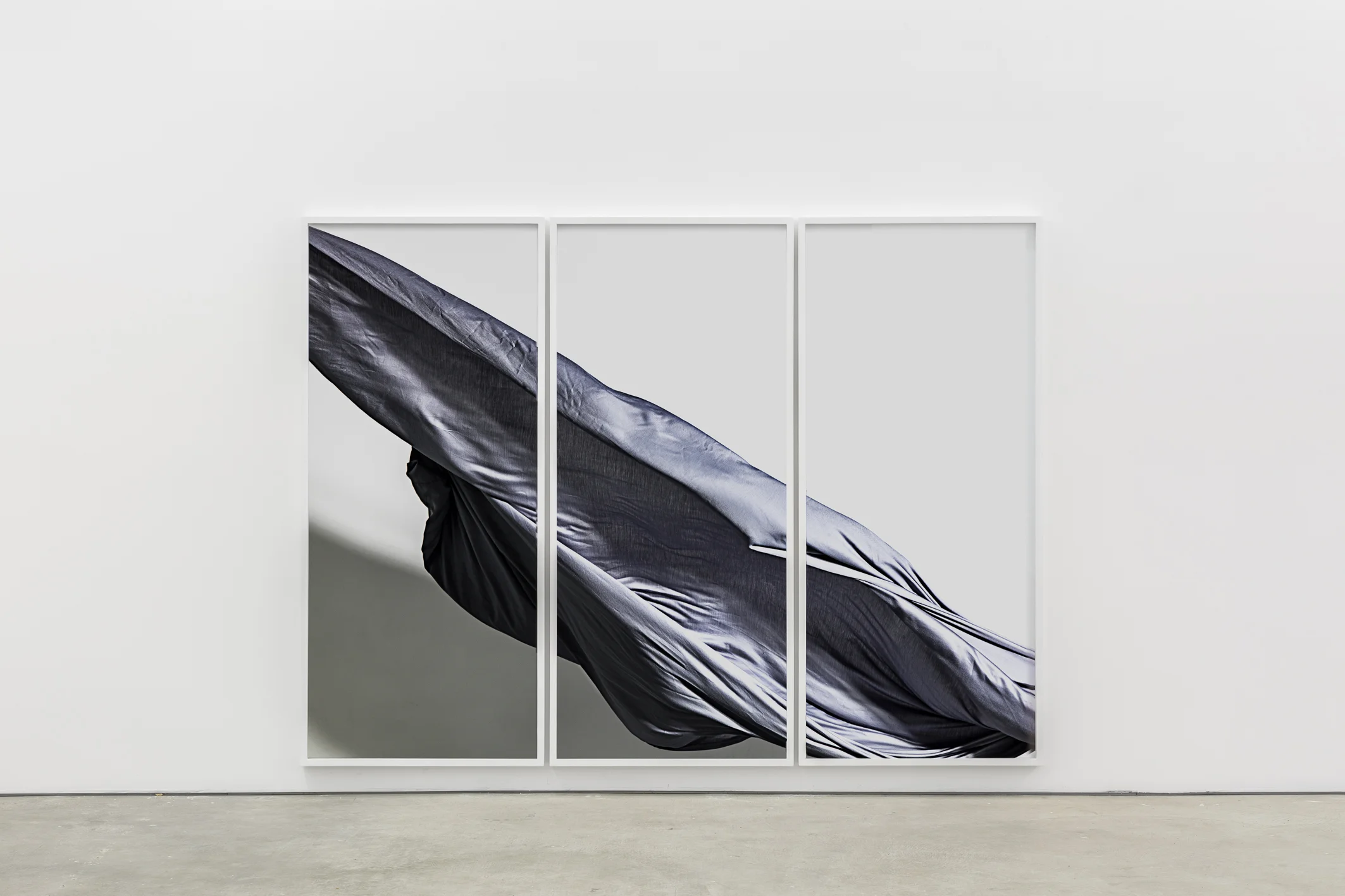 Nik Pantazopoulos, to unfurl IV (A6007550) / Various materials / 180 cm height x 80 cm x 3, width 6 cm depth 3 cm / 2017