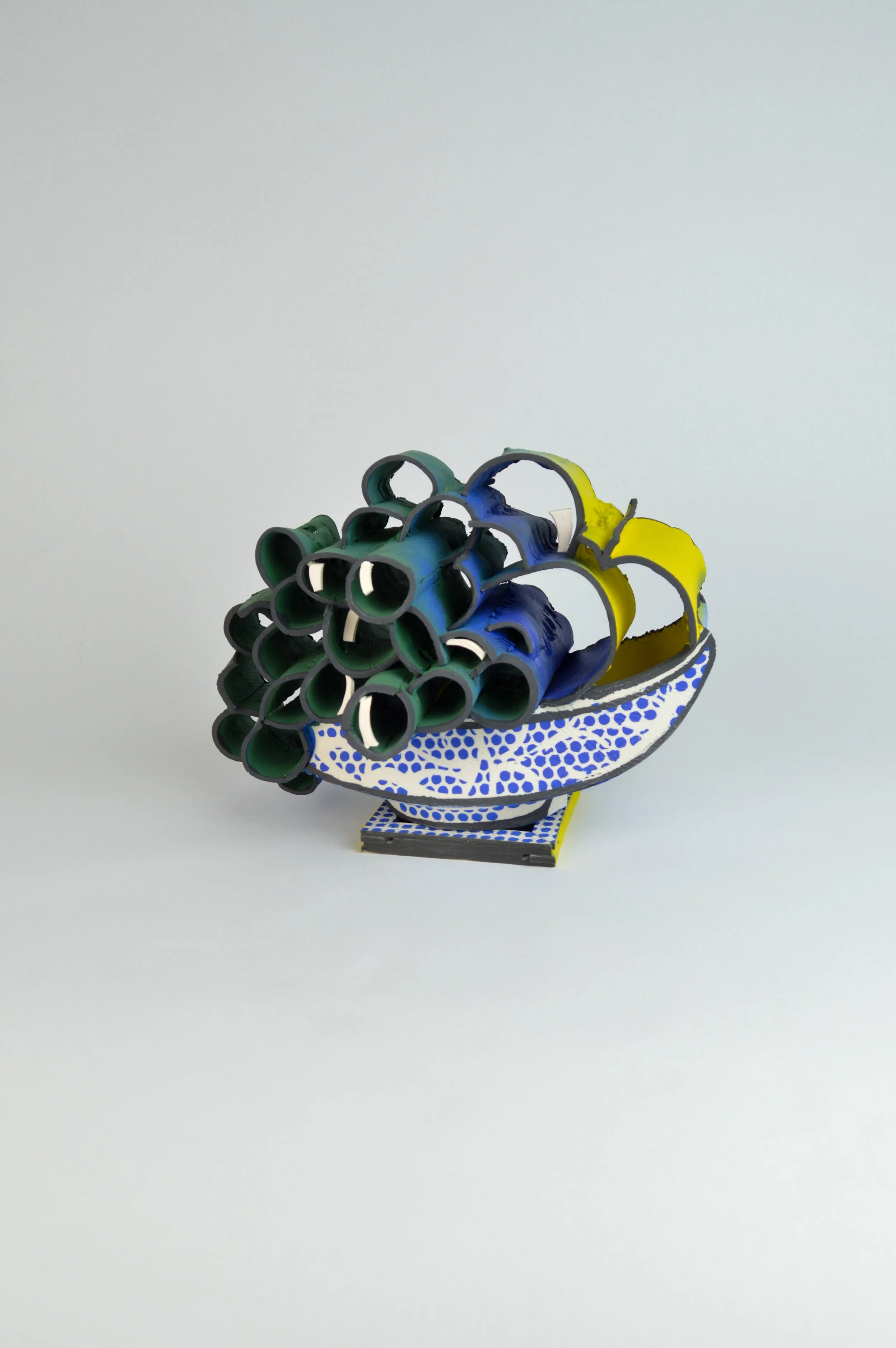 Still Life in “Still Life with Plums” by Roy Lichtenstein-8.jpg
