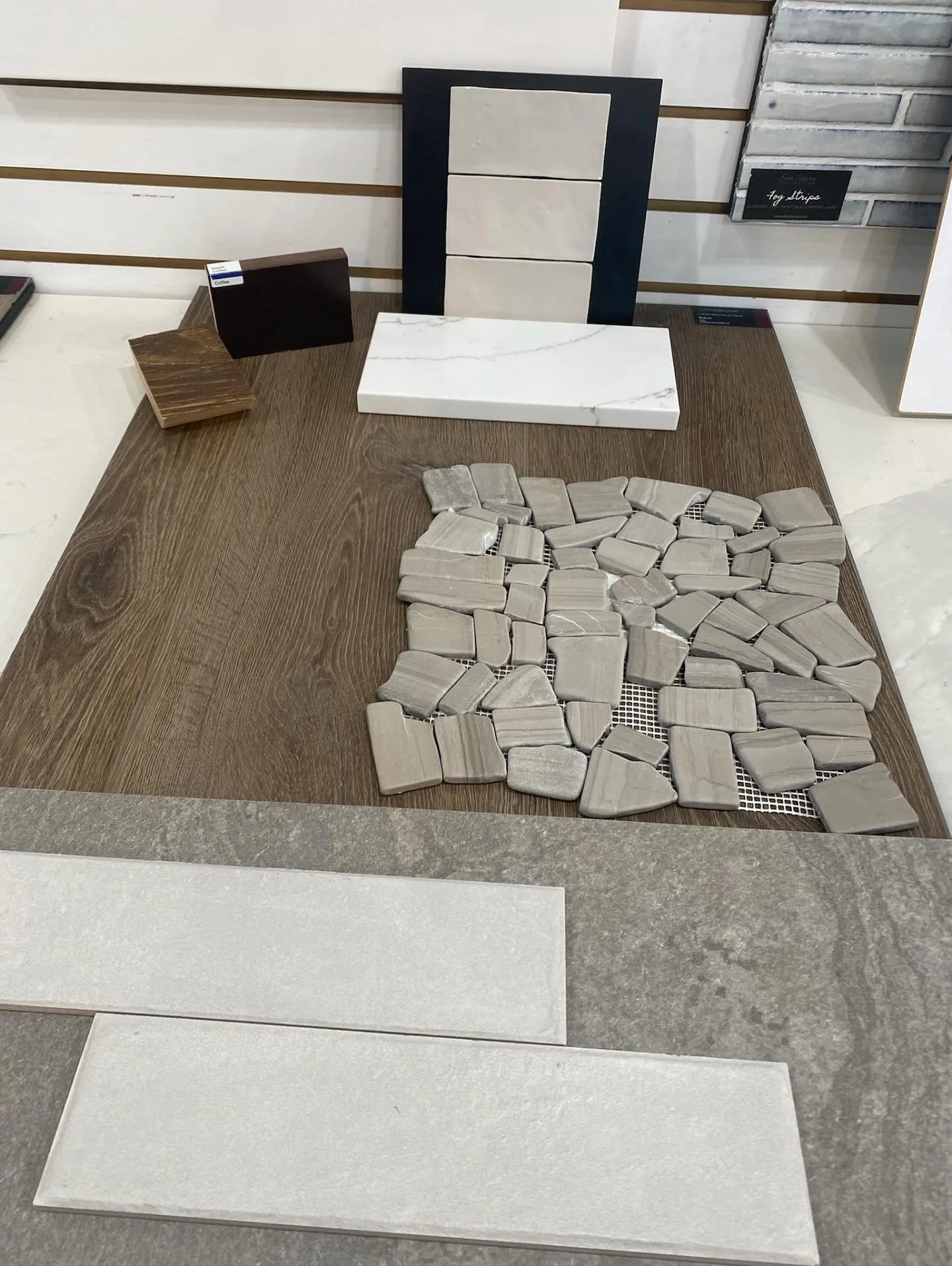 Lately, I&rsquo;ve been spending so much time up in the mountains, and it&rsquo;s been such a fun journey reconnecting with old clients and meeting new ones!

Just wrapped up a stunning bedroom and bathroom material selection that perfectly blends ru