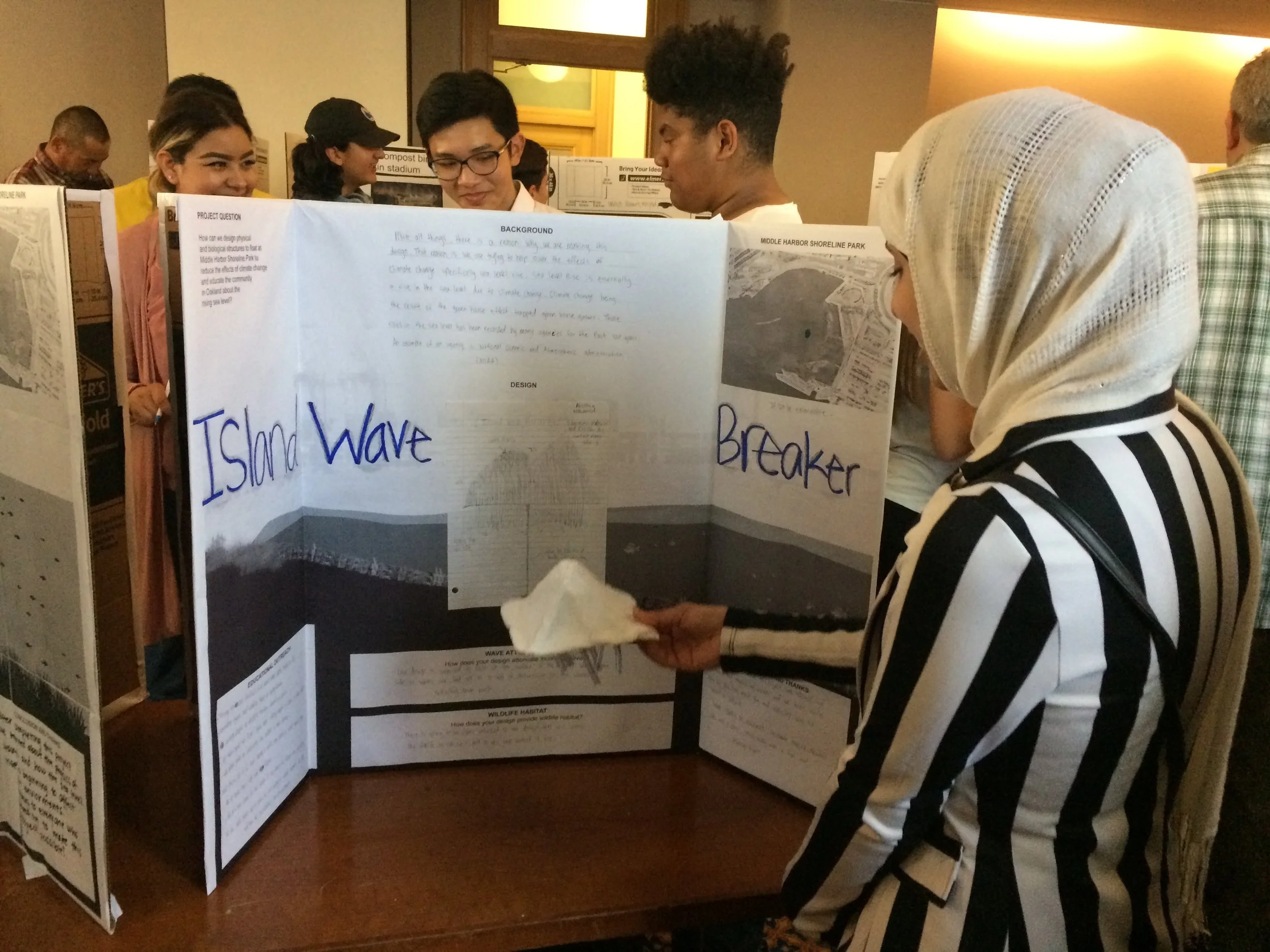 City of Oakland presentation of student design proposals for coastal resilience