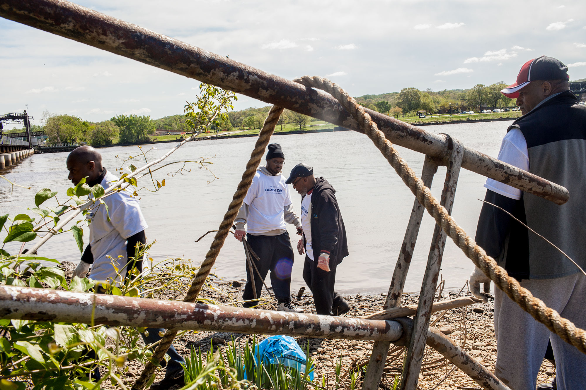  Volunteers from the organization Concerned Black Men and their mentoring program "Just Say Yes" remove debris from the banks of the Anacostia River at Seafarers during the annual Earth Day clean up, now organized by the Anacostia Watershed Society, 