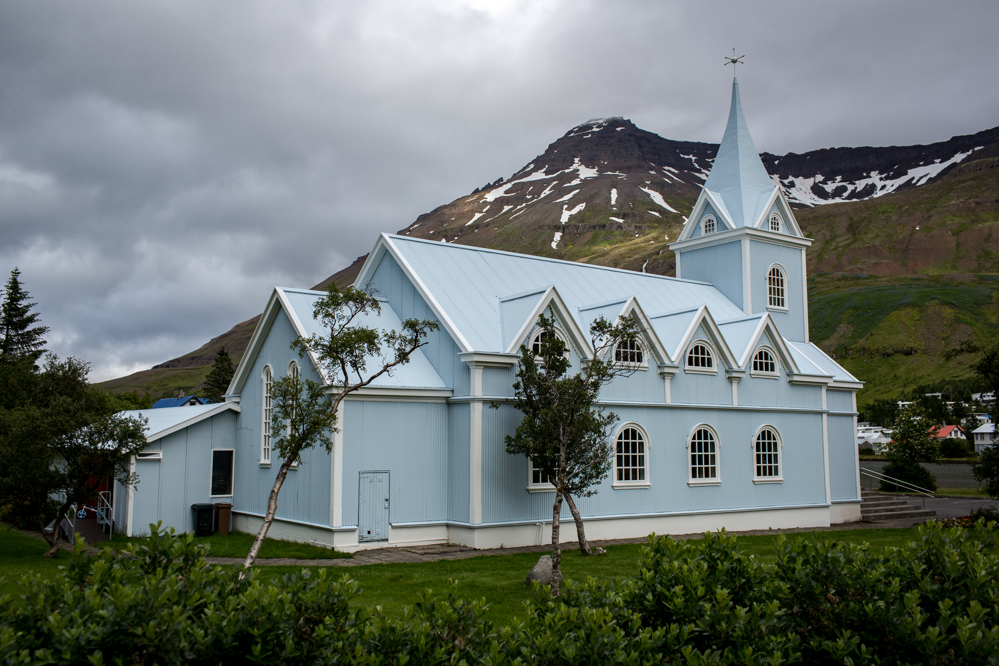  A baby blue church in Seydisfjordur 