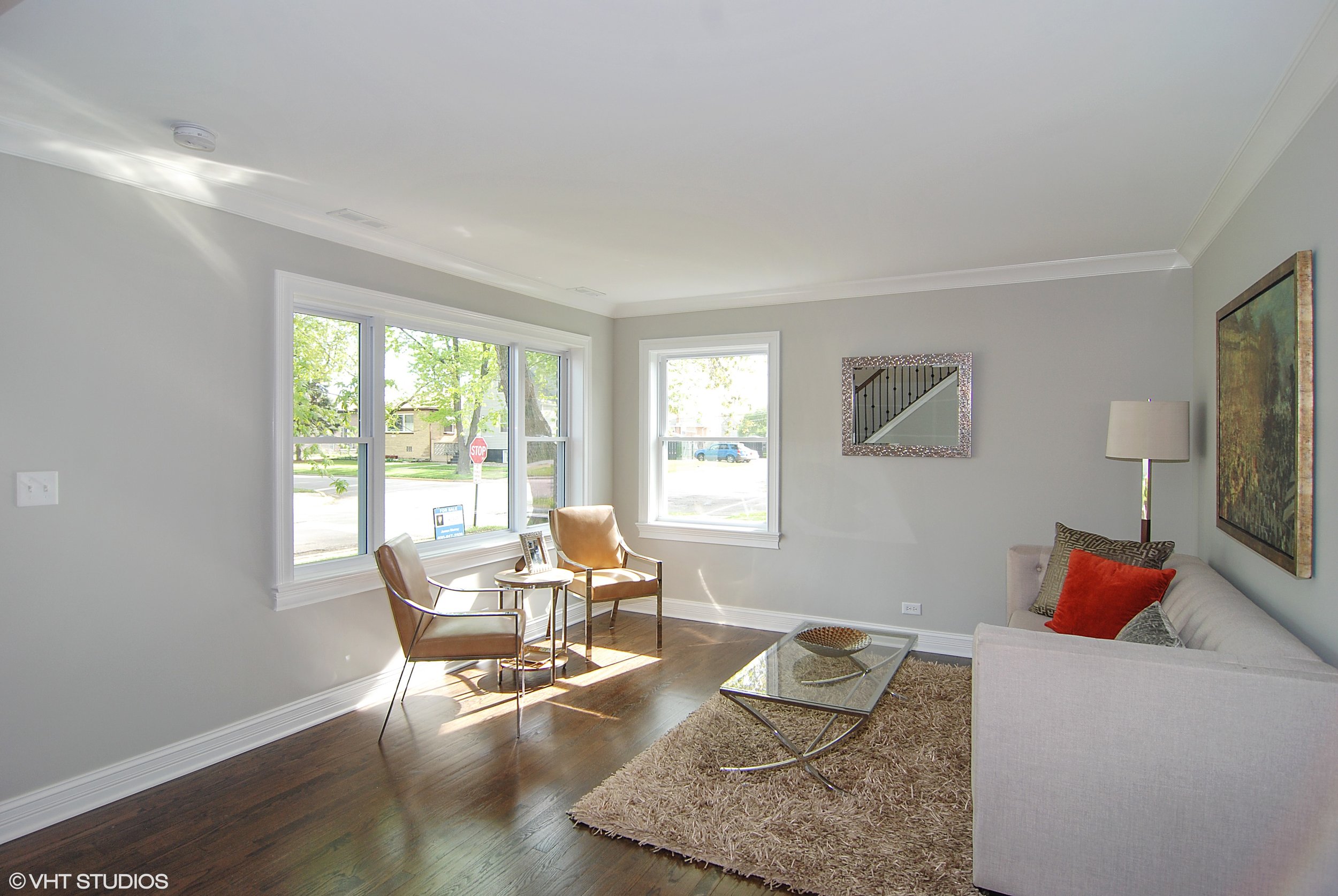 02_1978N18thAve_1_LivingRoom_HiRes.jpg
