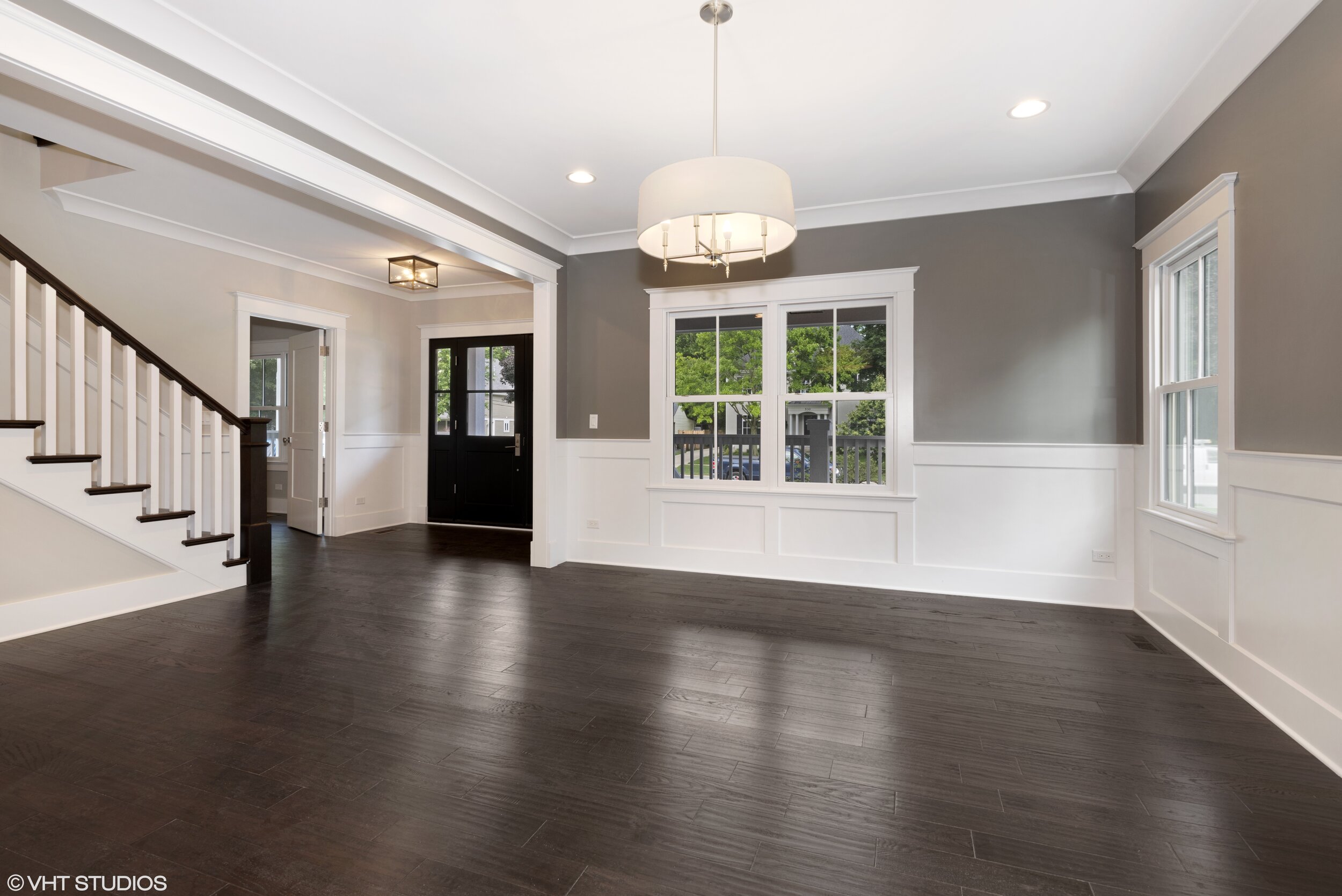 06_529NWrightSt_2_DiningRoom_HiRes.jpg