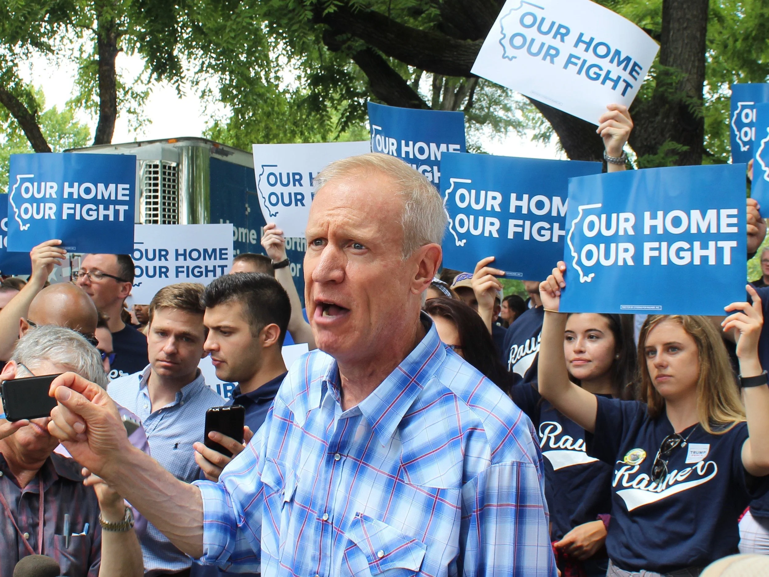Immigration groups charge Gov. Rauner with flip-flopping on key pieces of legislation. (One Illinois/Ted Cox)