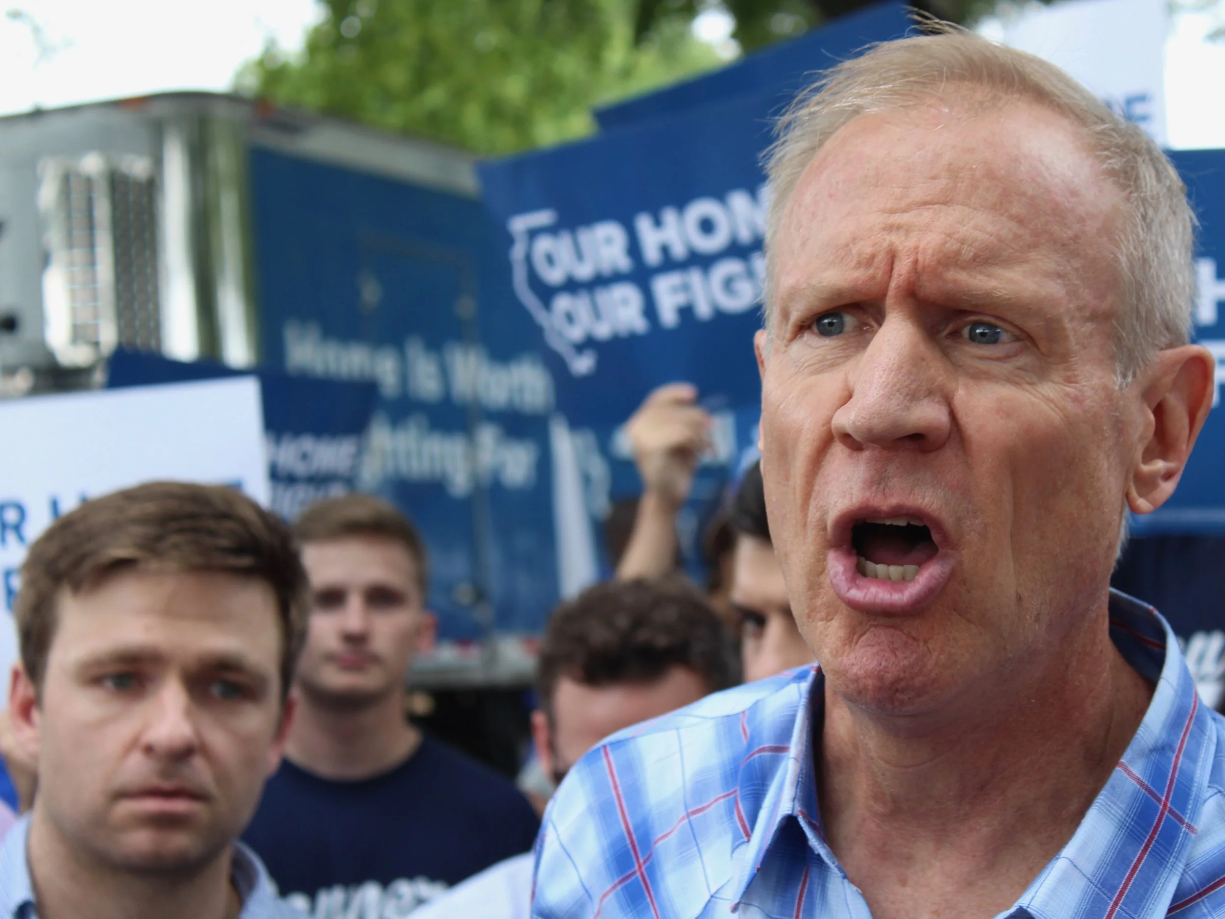 A new BGA study finds Gov. Rauner is lying about a proposed progressive income tax. (One Illinois/Ted Cox)