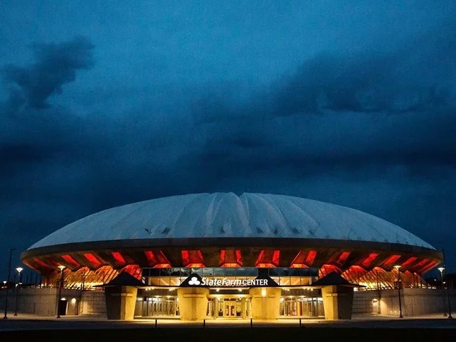 New environmental tweaks to Assembly Hall at the University of Illinois in Champaign helped the state lay claim to having the most newly certified green buildings in the nation last year. (Facebook/State Farm Center)