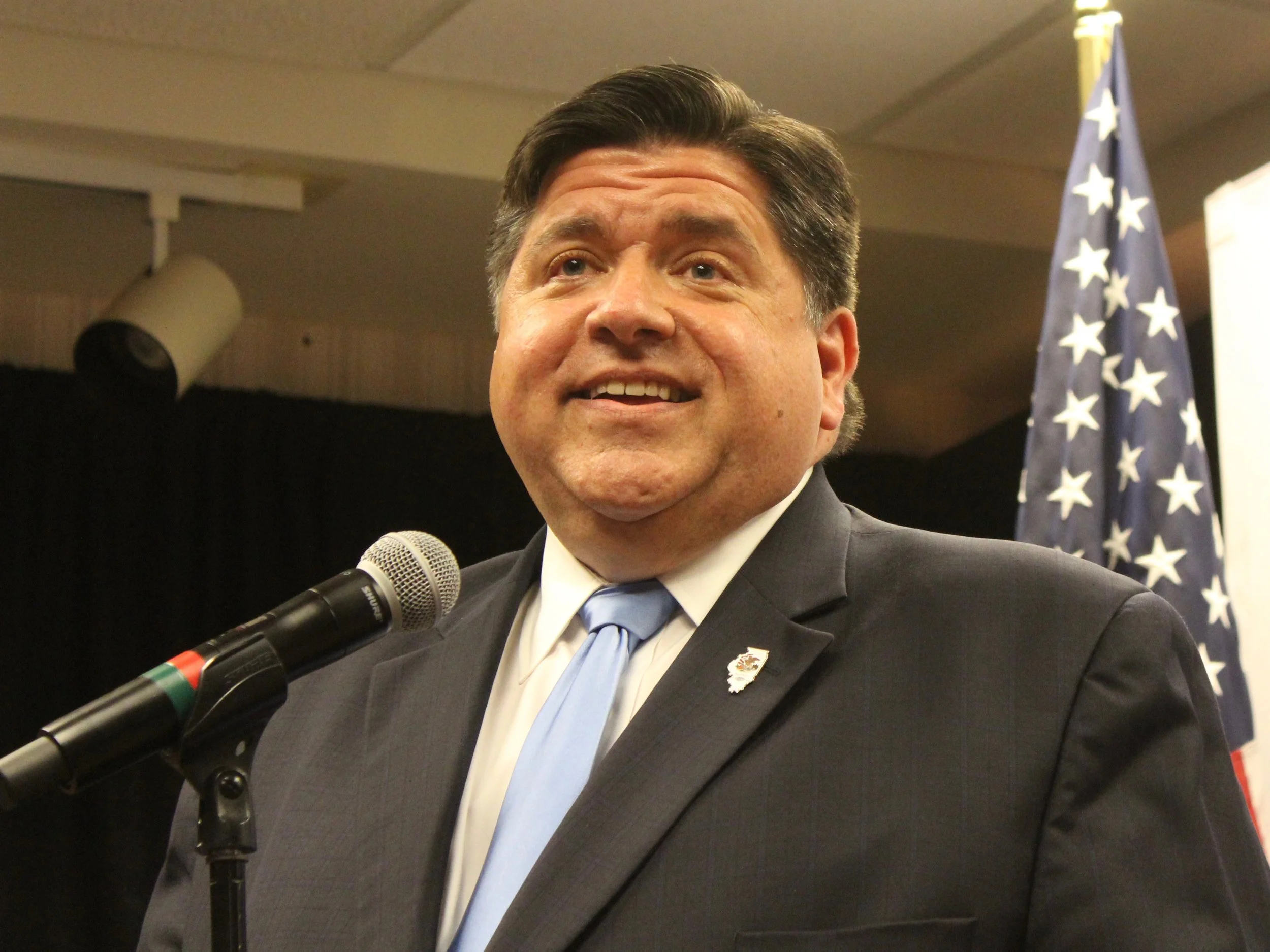 Gov. Pritzker cheered the General Assembly Monday as the House approved a constitutional amendment allowing a graduated income tax, sending the issue to voters next year. (One Illinois/Ted Cox)