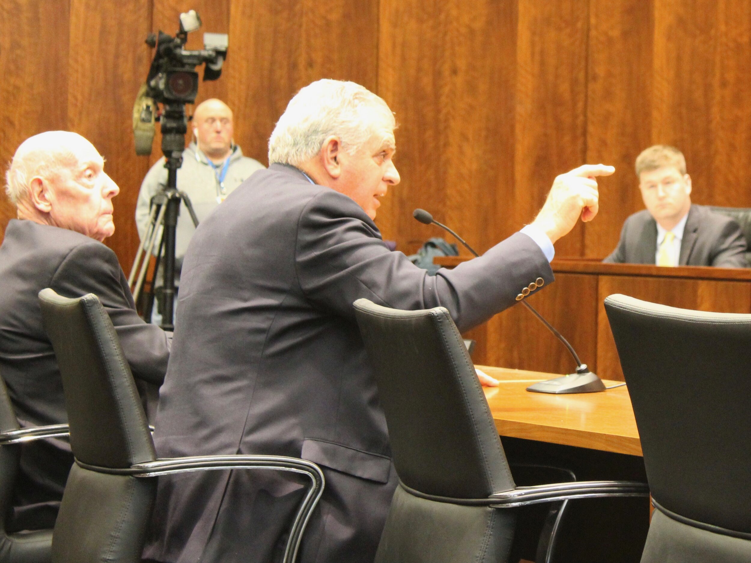 Ray LaHood testifies before a state Senate subcommittee earlier this year on the need for a major capital bill for infrastructure. (One Illinois/Ted Cox)