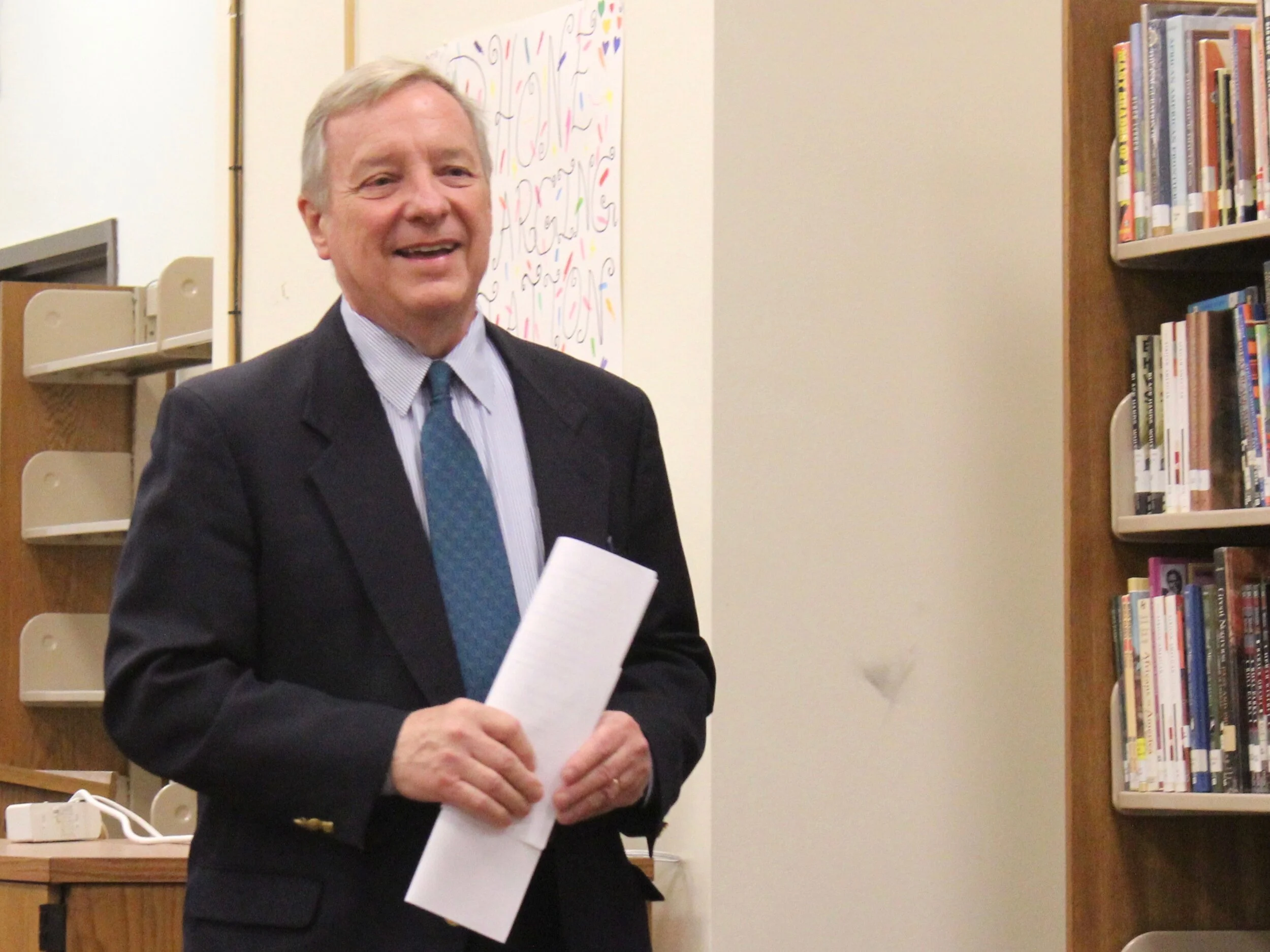Durbin aims to give Amtrak tools to be on time