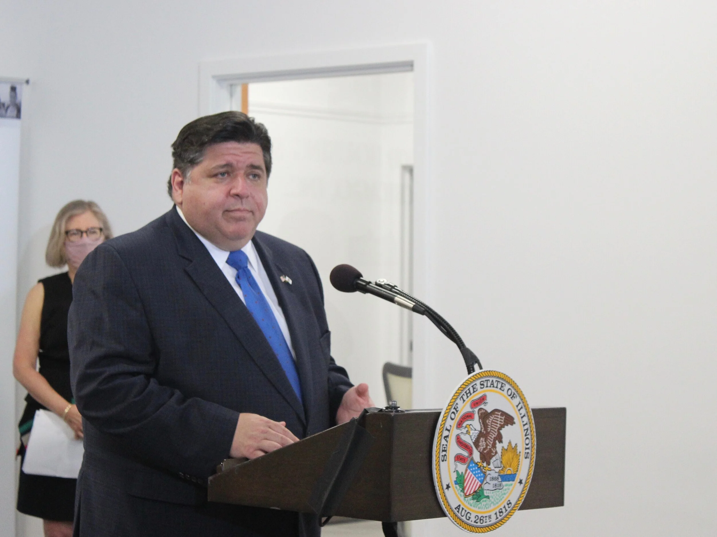 Pritzker recommits to clean-energy economy