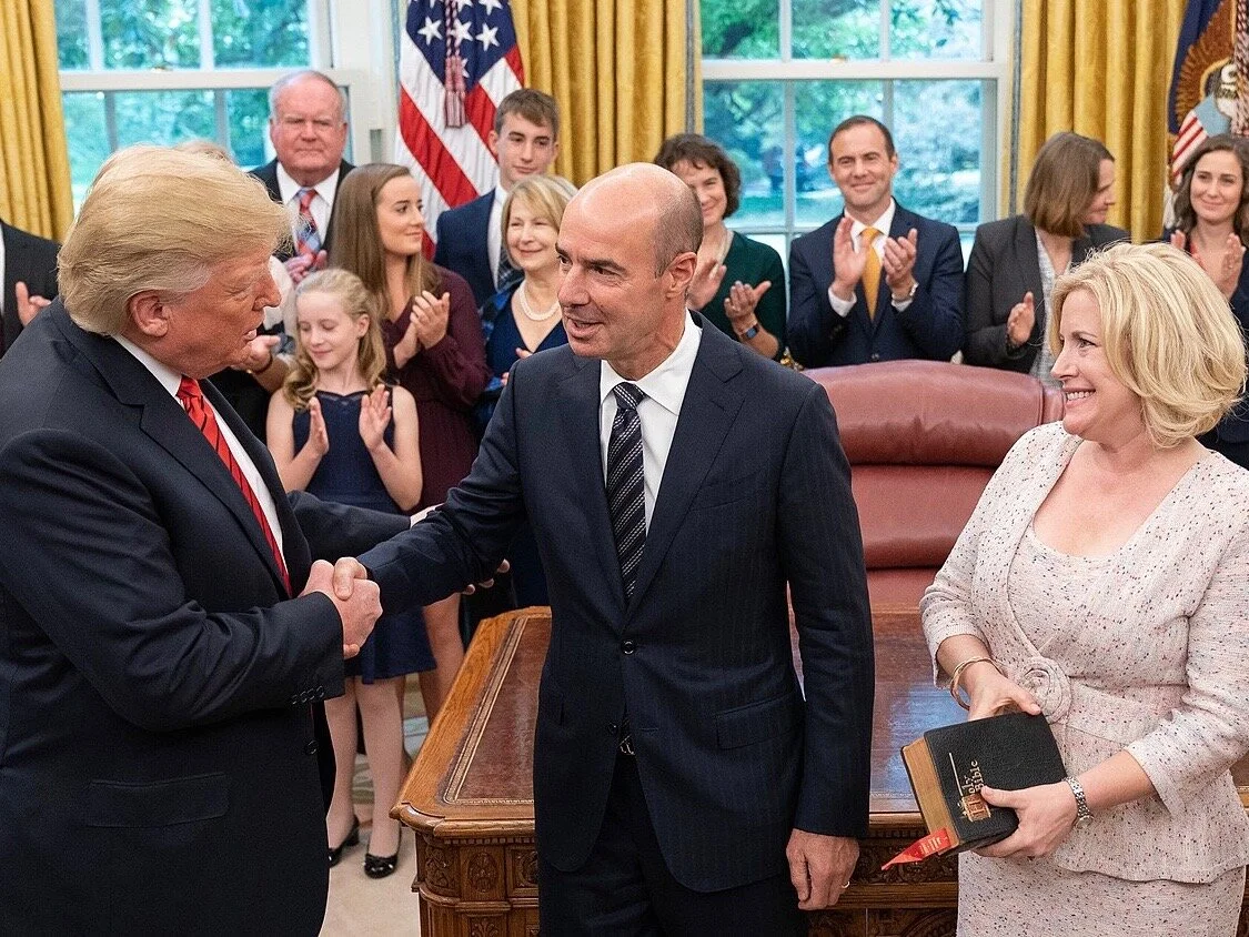 Jobless claims drop — or do they?