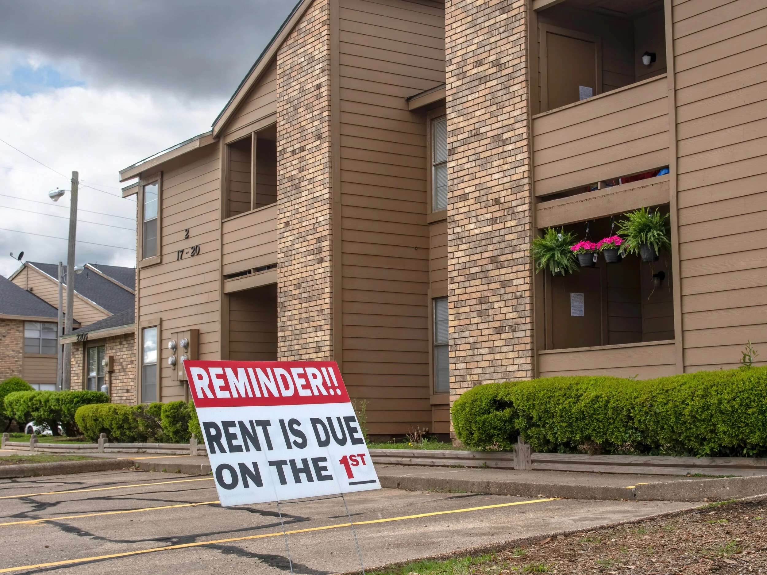 Job advocates call for ambitious COVID relief