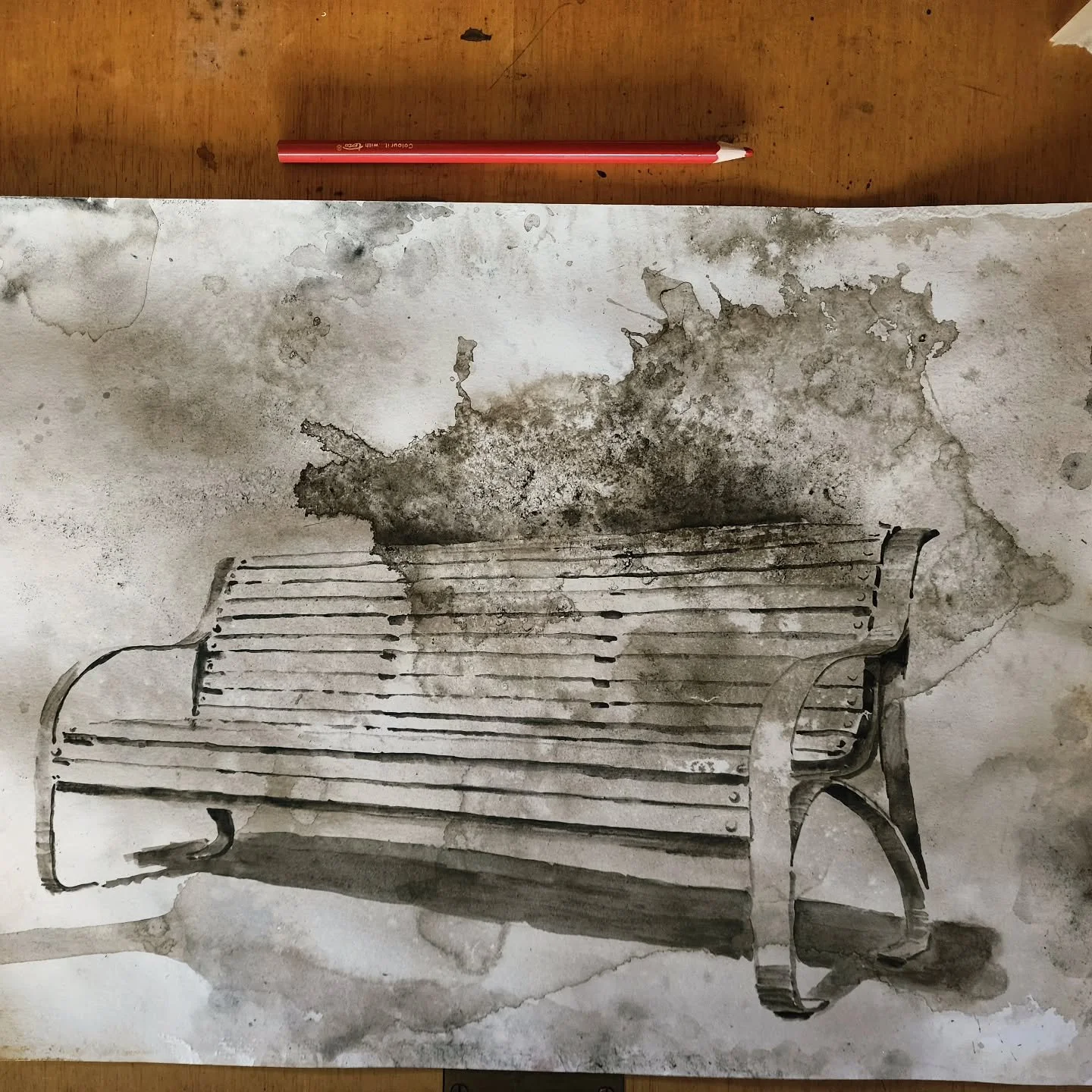 Thinking about places of love and loss in some new drawing experiments at the moment.

#pigmentmixing #love #drawing #watercolour #loss #QueerHistory