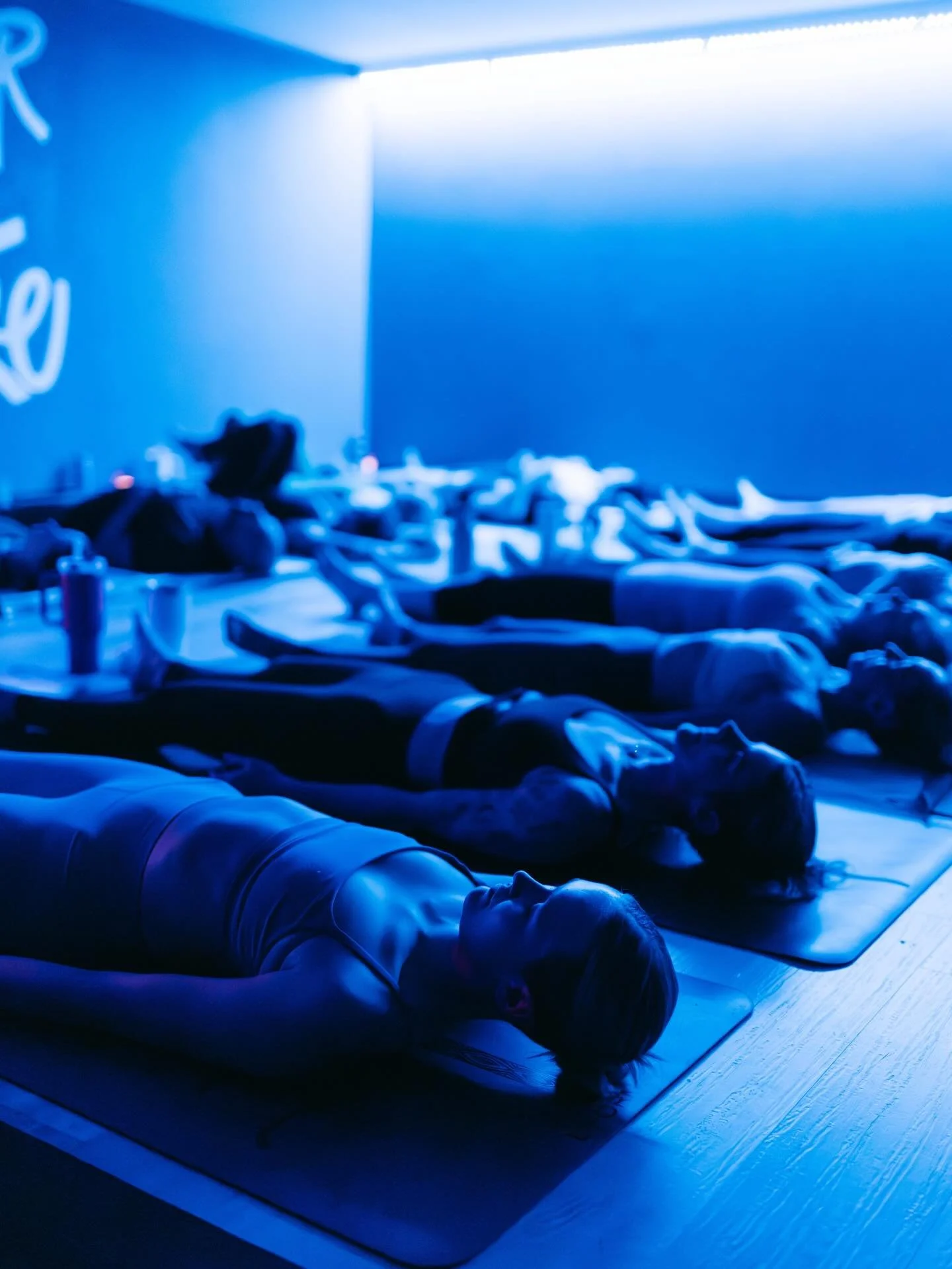A magical class captured by @coreyagray 📸💫

Thank you to @annadwhalen for bringing the breath and energy 🙏

#soulfirecollective #yogaclass #bethesdamd #photodump #dmvyoga