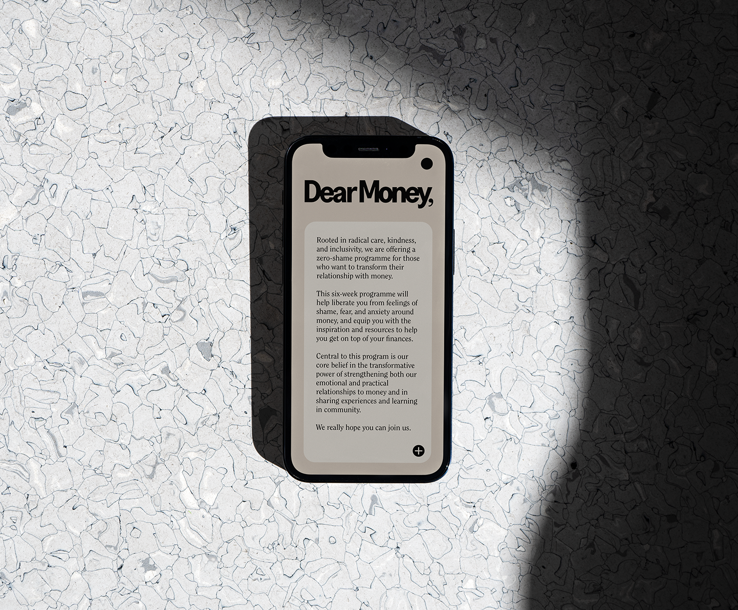dear-money-studio-am_01.png