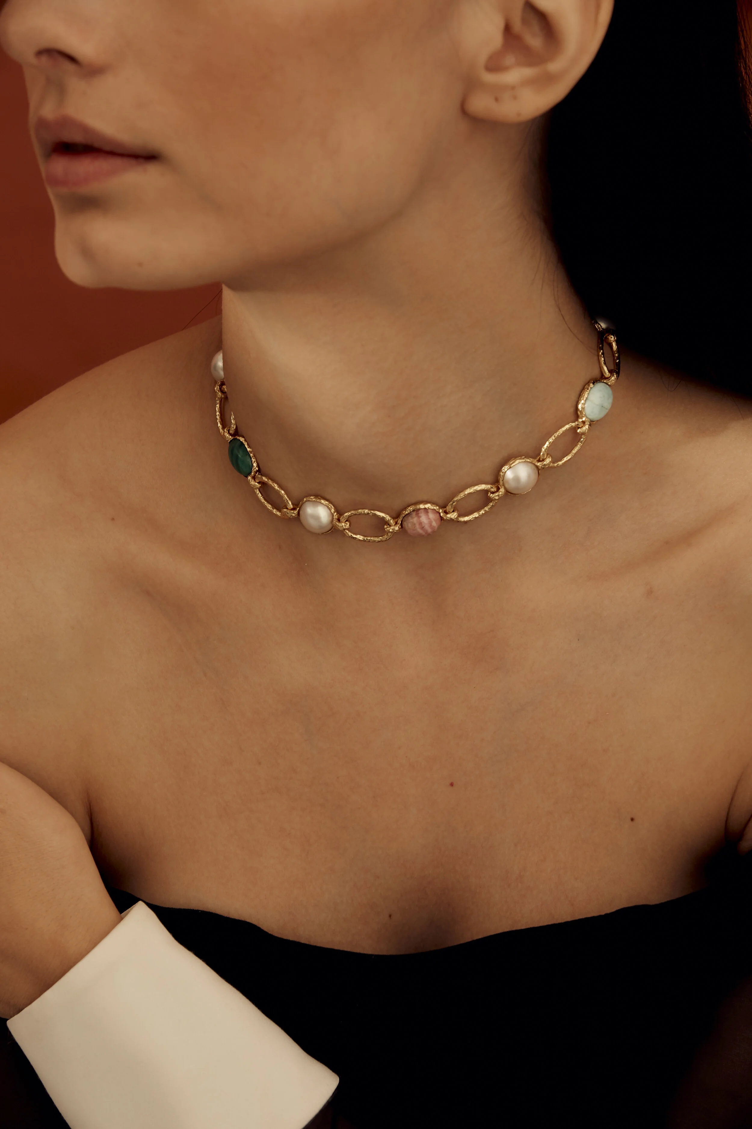 Byzen Oval Choker
