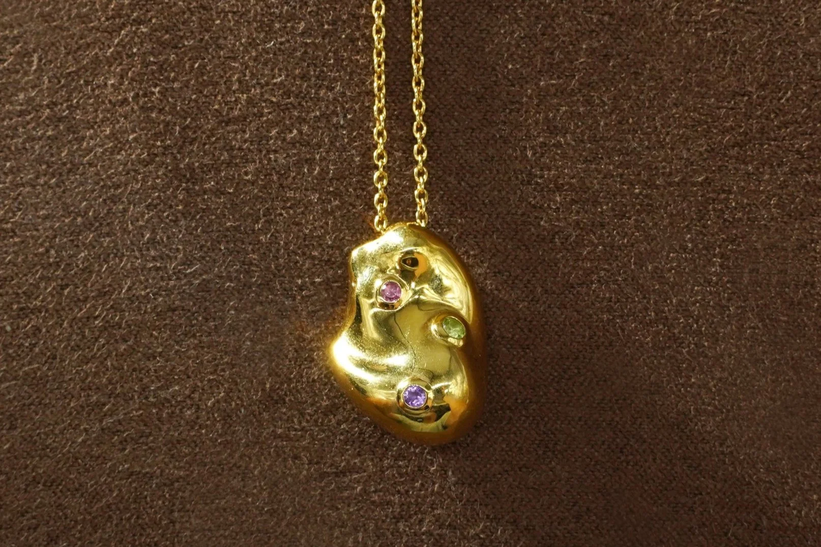 Golden Jahn Chain Necklace
