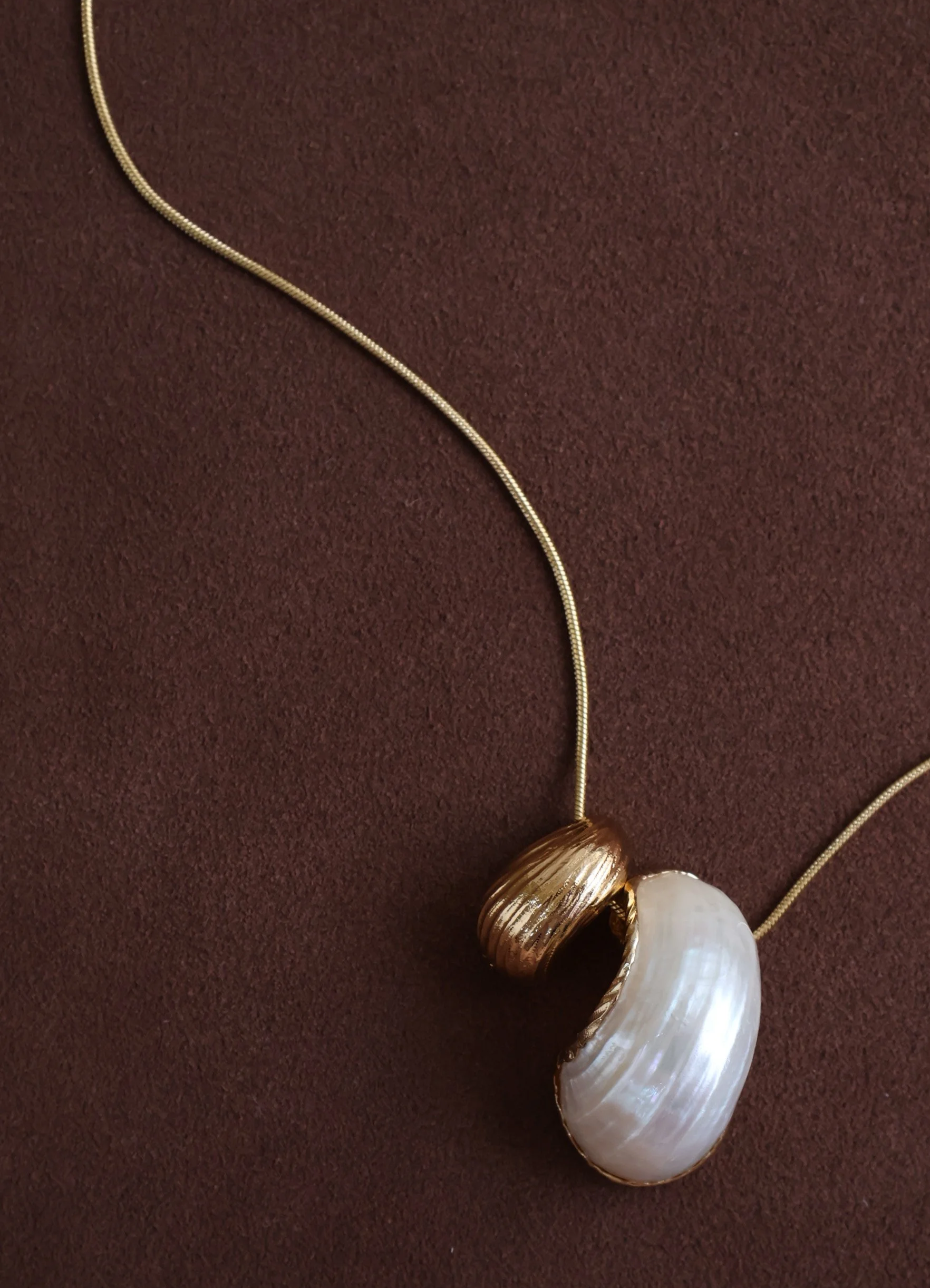 MOP Wave Chain Necklace