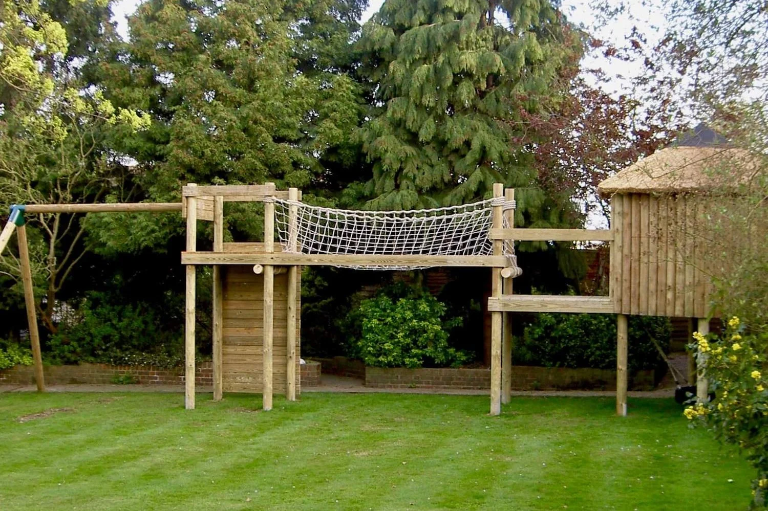 small-garden-treehouse-and-playset.jpg