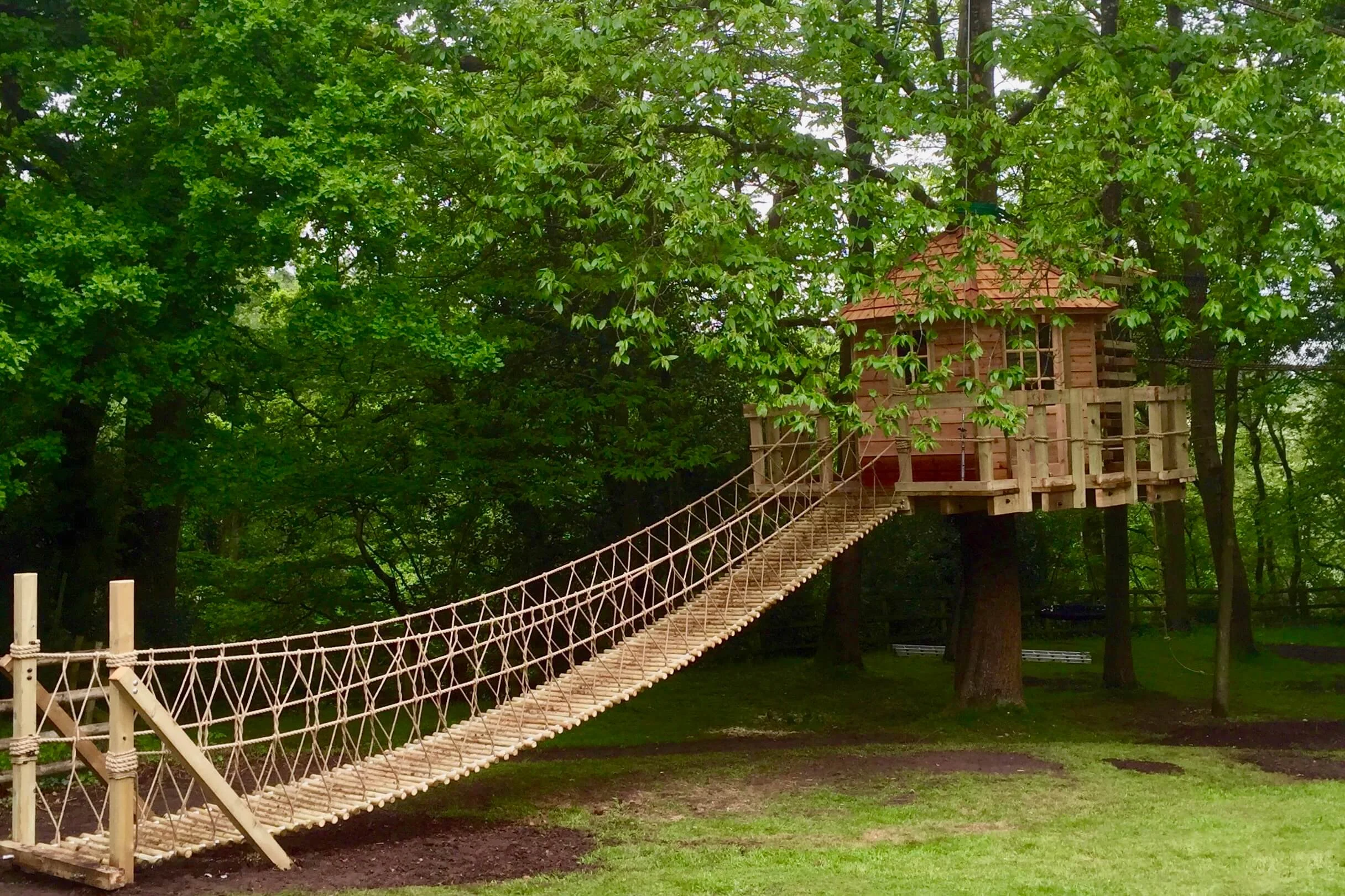 Worldclass Rope Bridges for treehouses, rivers, resorts and adventure