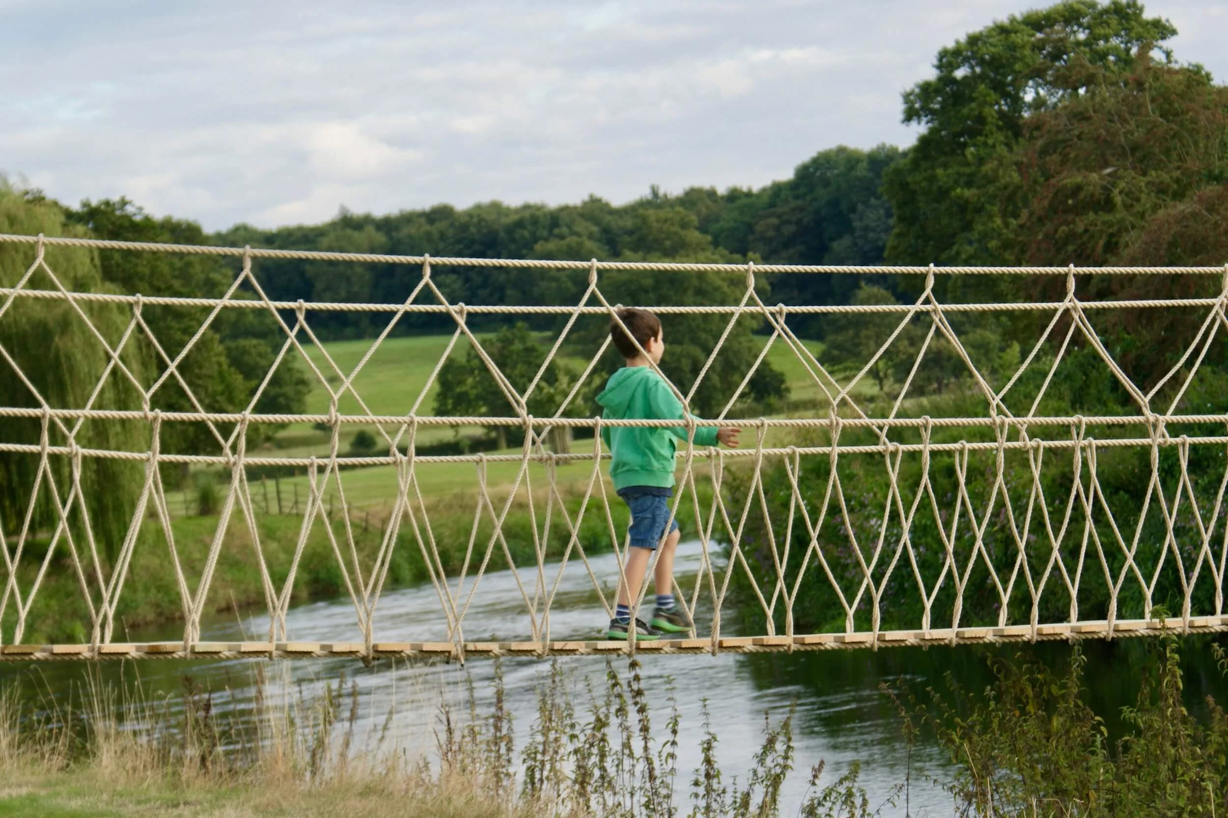 Worldclass Rope Bridges for treehouses, rivers, resorts and adventure