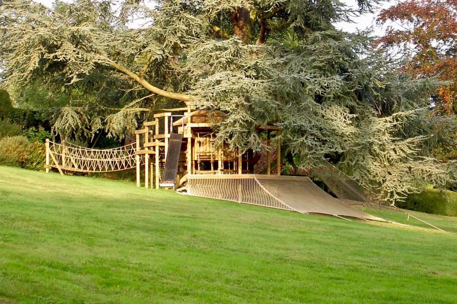 'Adventure' treehouse