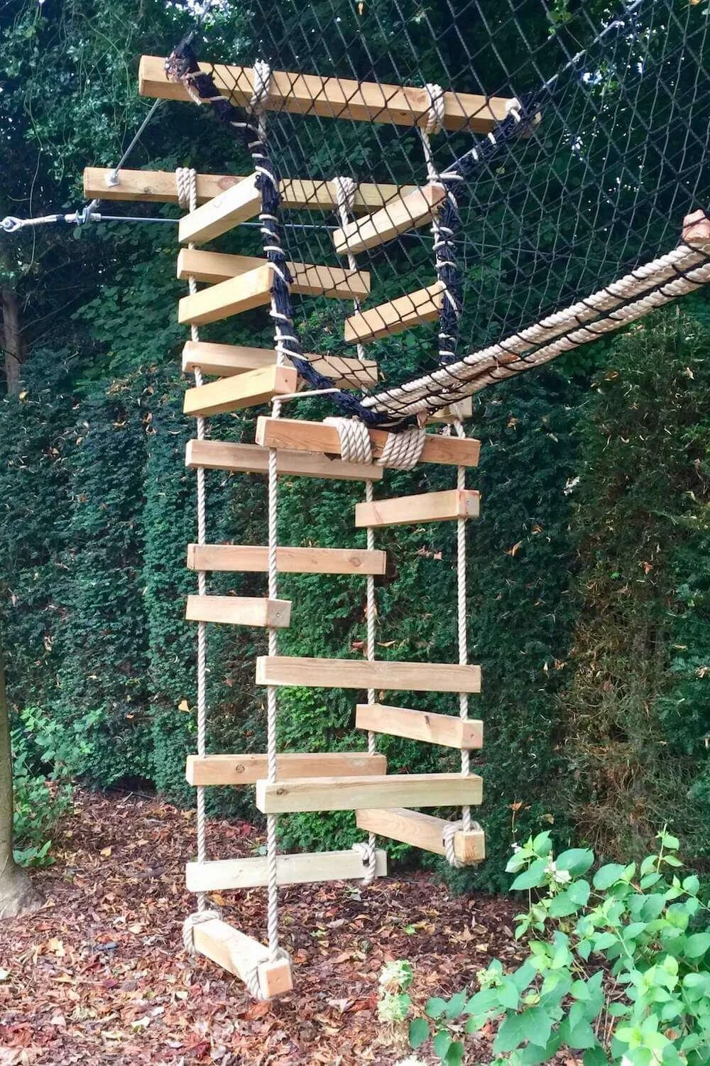 Rope Ladder For Tree House , How To Build A Rope Ladder For A Treehouse ...
