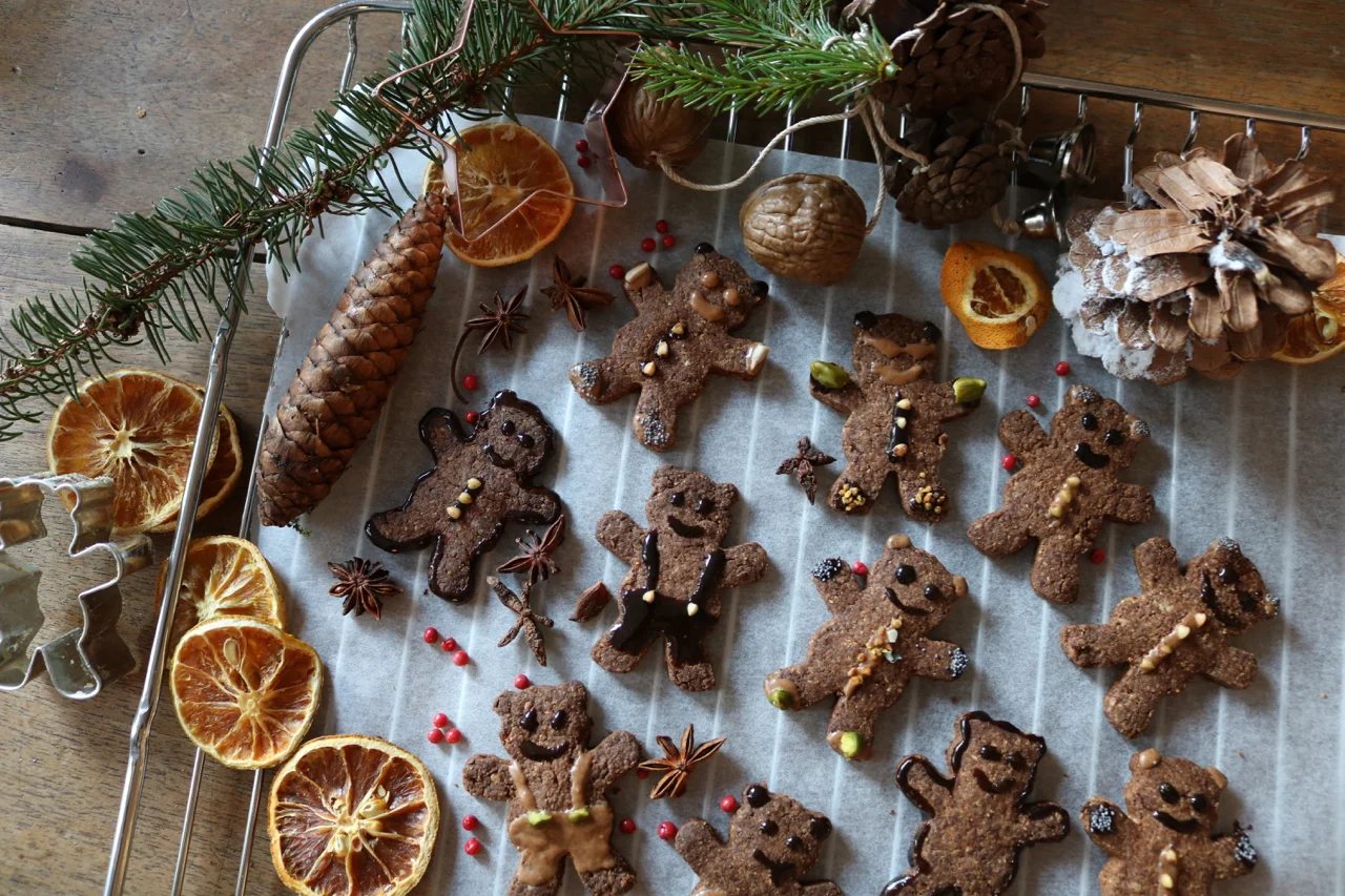Vegan Christmas Gingerbread Cookies