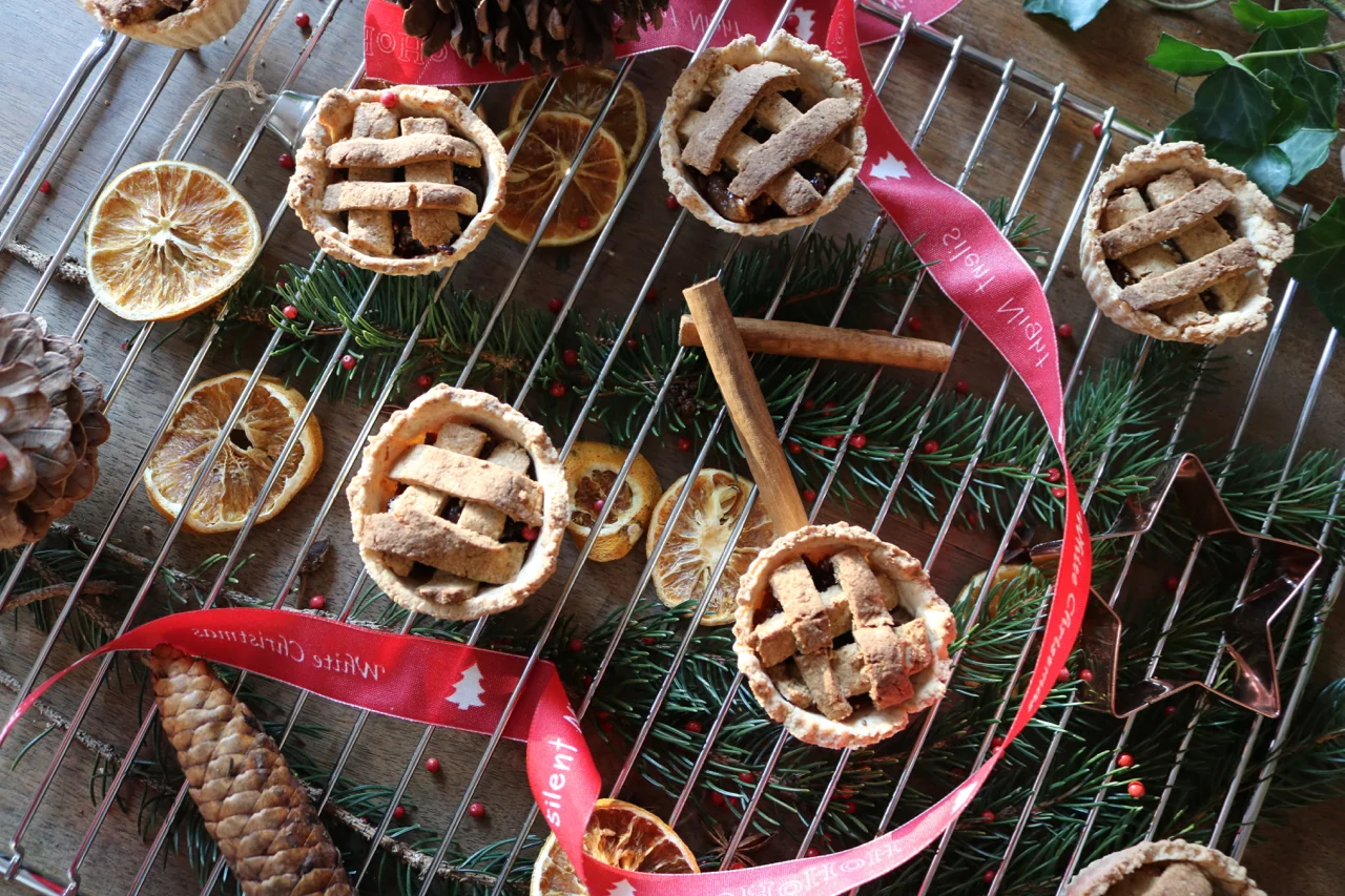 Vegan Christmas Mince Meat Pies