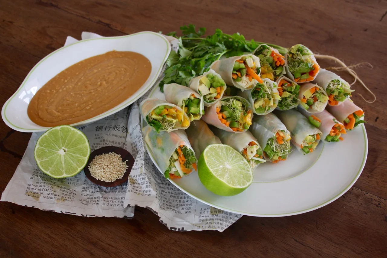 Fresh Veggie Rice Paper Rolls With Tofu, Avocado And Mango