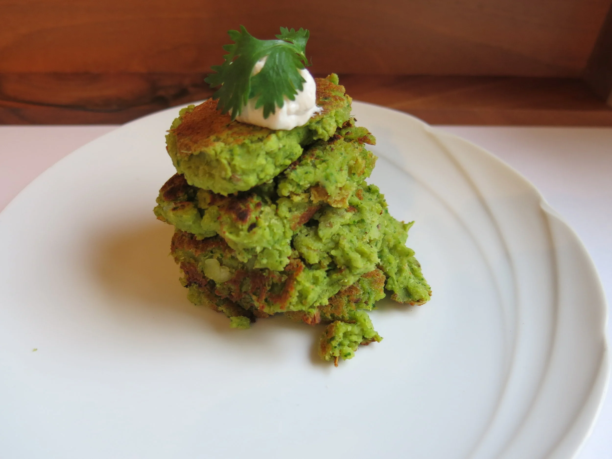 Healthy Green Falafel With Tahini Sauce
