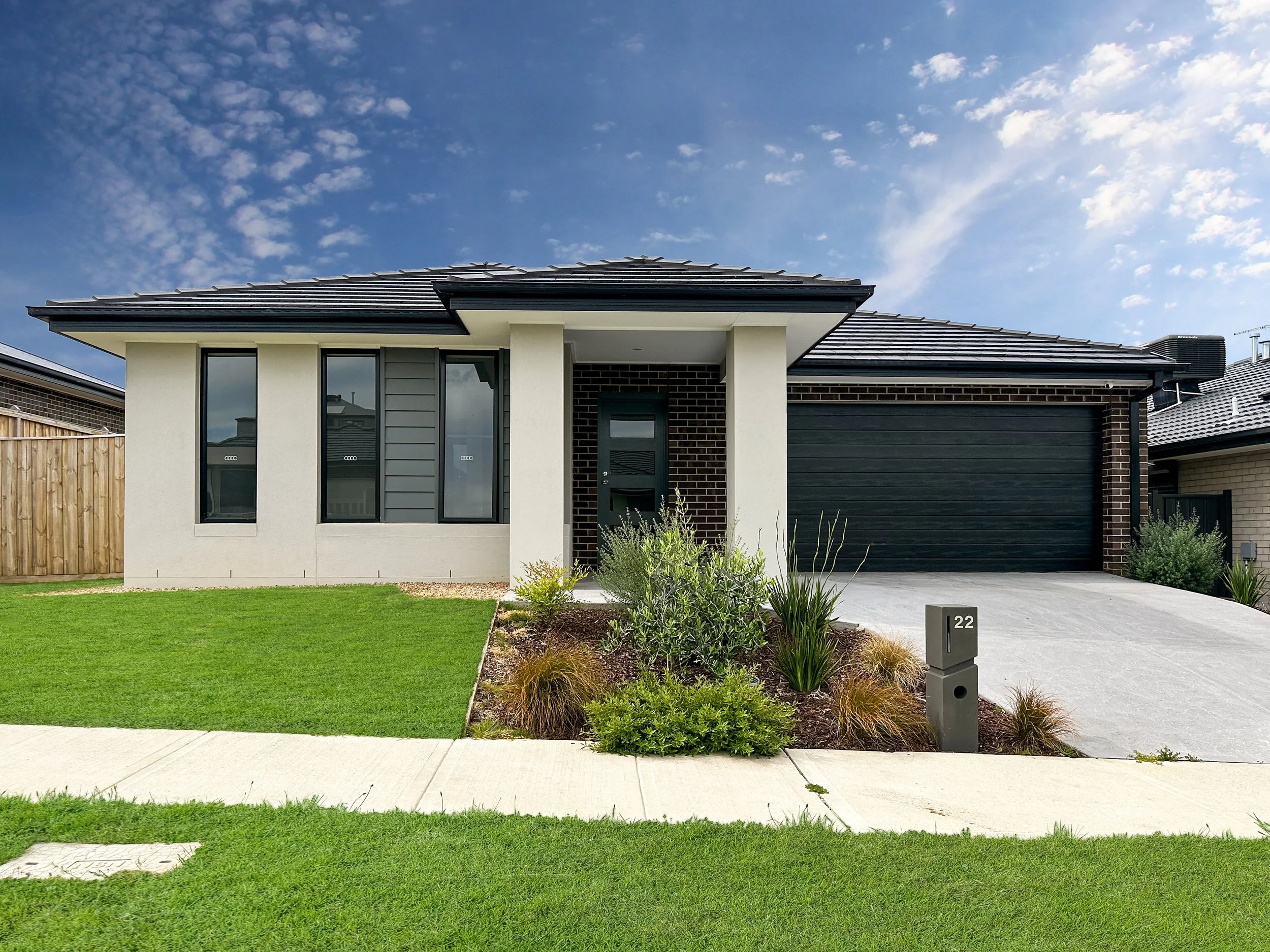 22 Adler St, Officer 3809