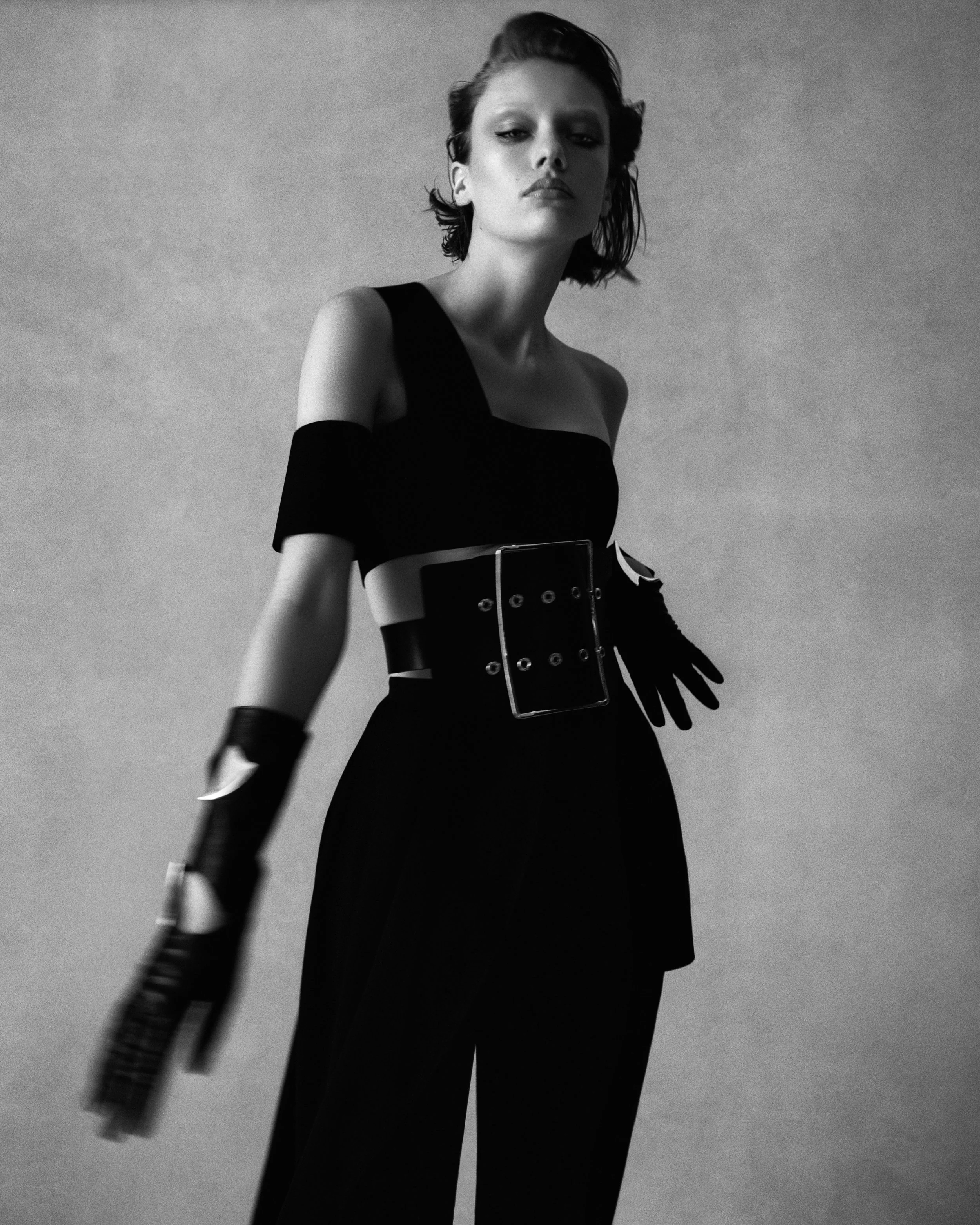 DanielClavero_VogueMexico_28_CS_1-FLAT.jpg