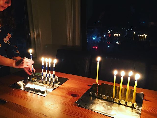 &ldquo;Your neshama must be cruisin&rsquo; &ldquo; 4th night is for the roommies - particularly proud of our 169 #awkwardfamilyphoto . .
wishing everyone a whole lot of light this week :)