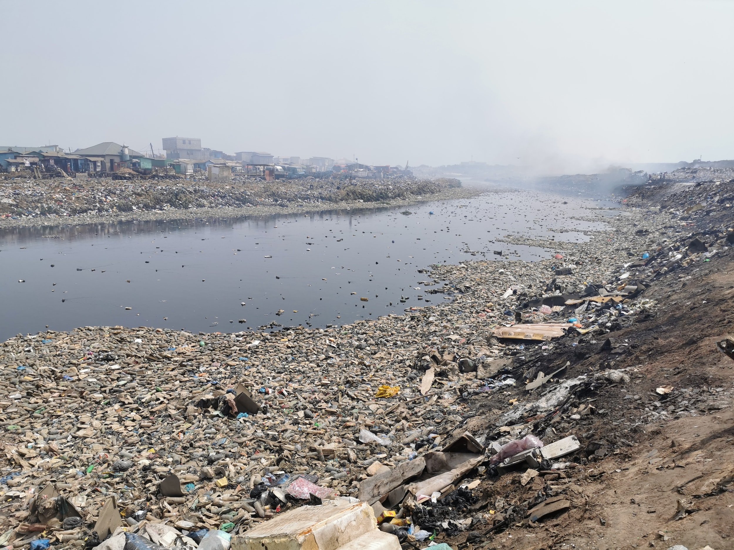 Plastic pollution: the French Economic, Social and Environmental Council wants to create a legally binding international treaty