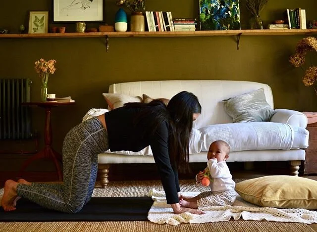 ONLINE YOGA SESSIONS 
Some of you have probably seen my dummy trials this week! I’ve learnt not to run off at the end of the session now😆
APRIL TIMETABLE (starts 20th April) all times are BST
Mon 10:30-11am Gentle Yoga
Tues 10:30-11am Dynam