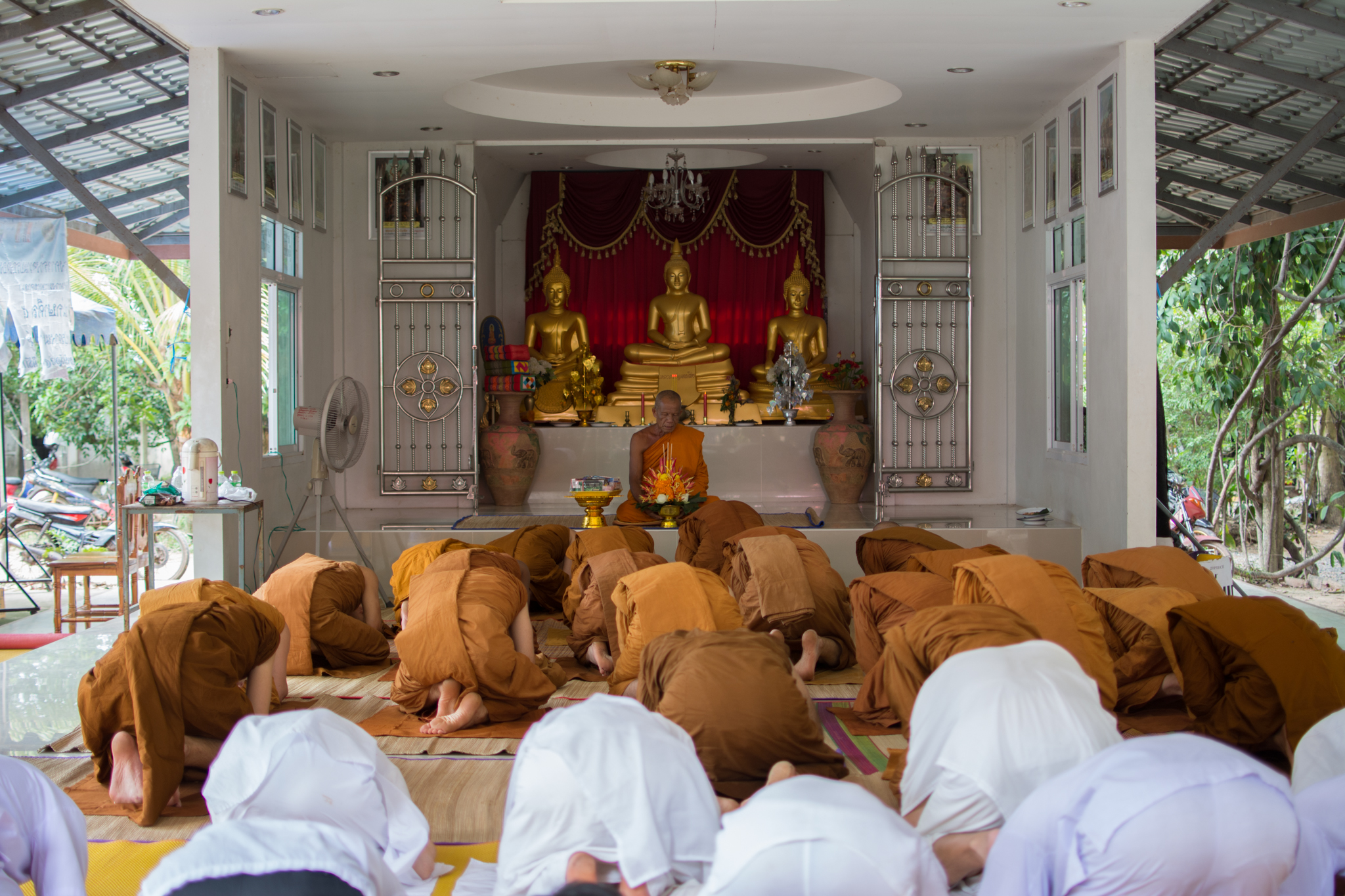 Wat Bahn Don Chat (Phrakhru Suthammaprasut)