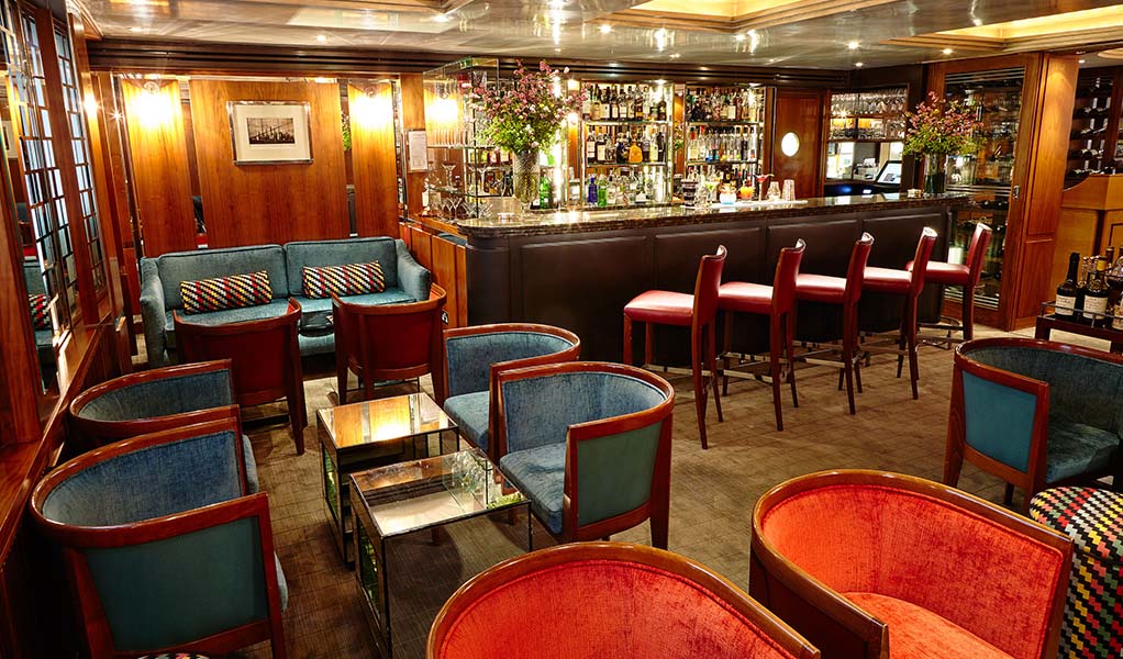 Capital Hotel 1 thethreedrinkers.com.jpg