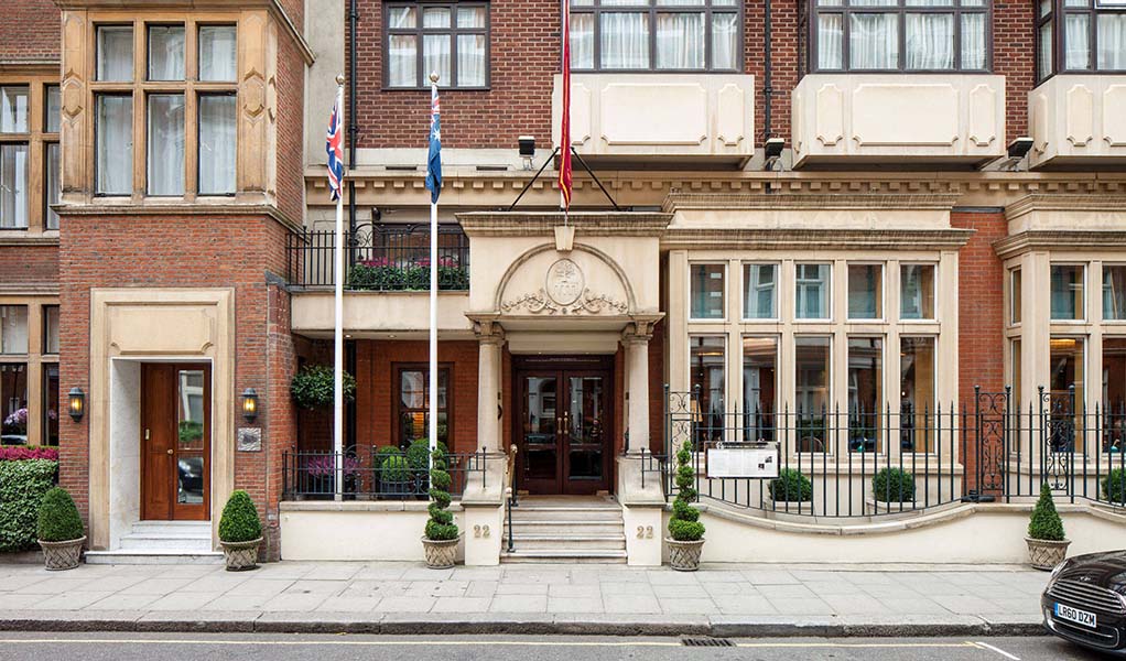 Capital Hotel 5 thethreedrinkers.com.jpg